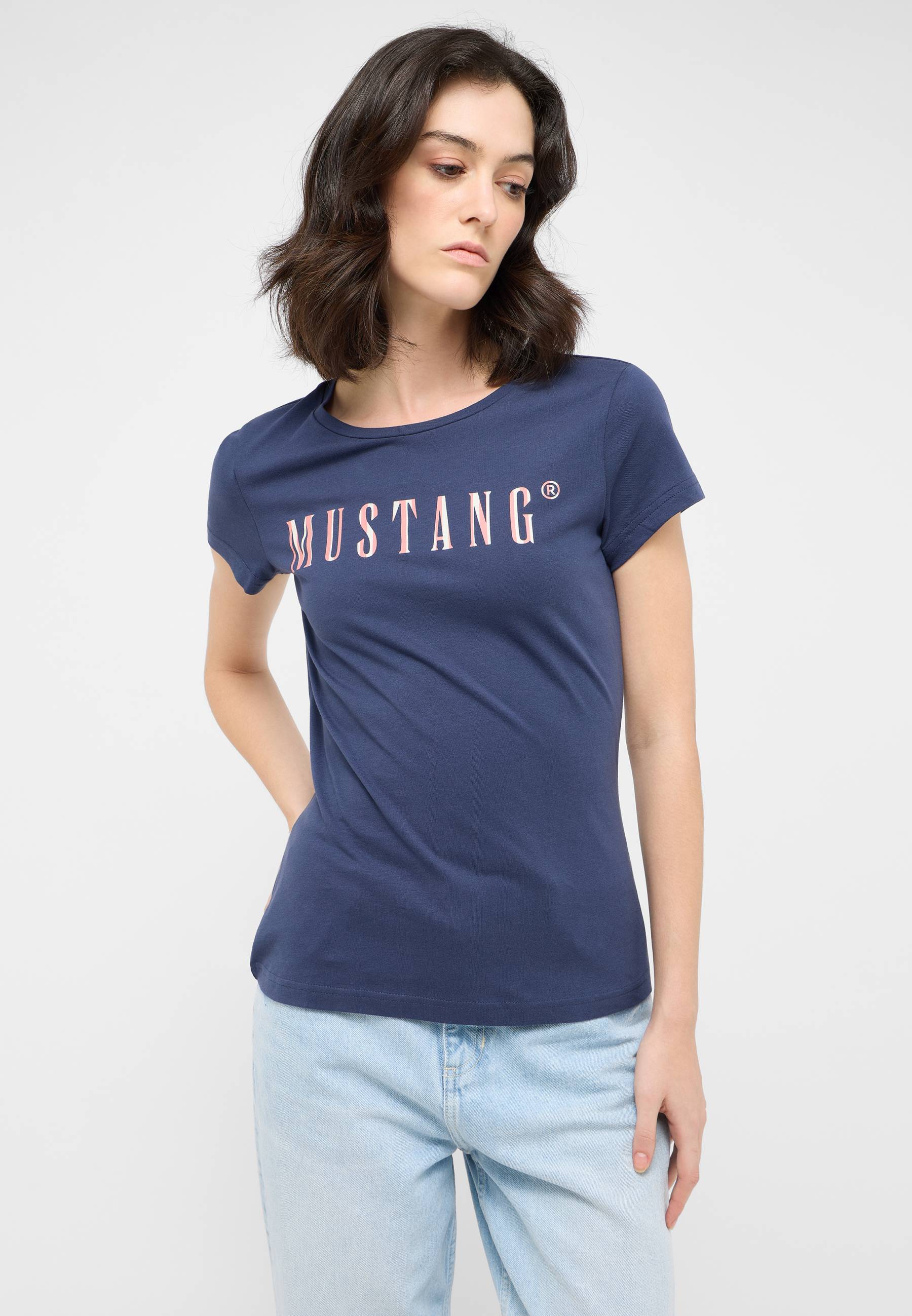 Bekleidung, T-shirt, Bluse, Ärmel, Person