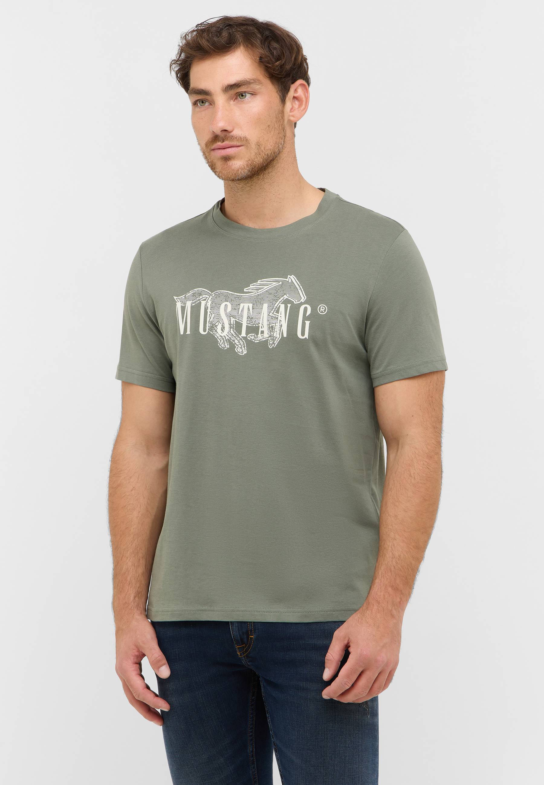 T-shirt, Ärmel, Erwachsener, Mann, Person