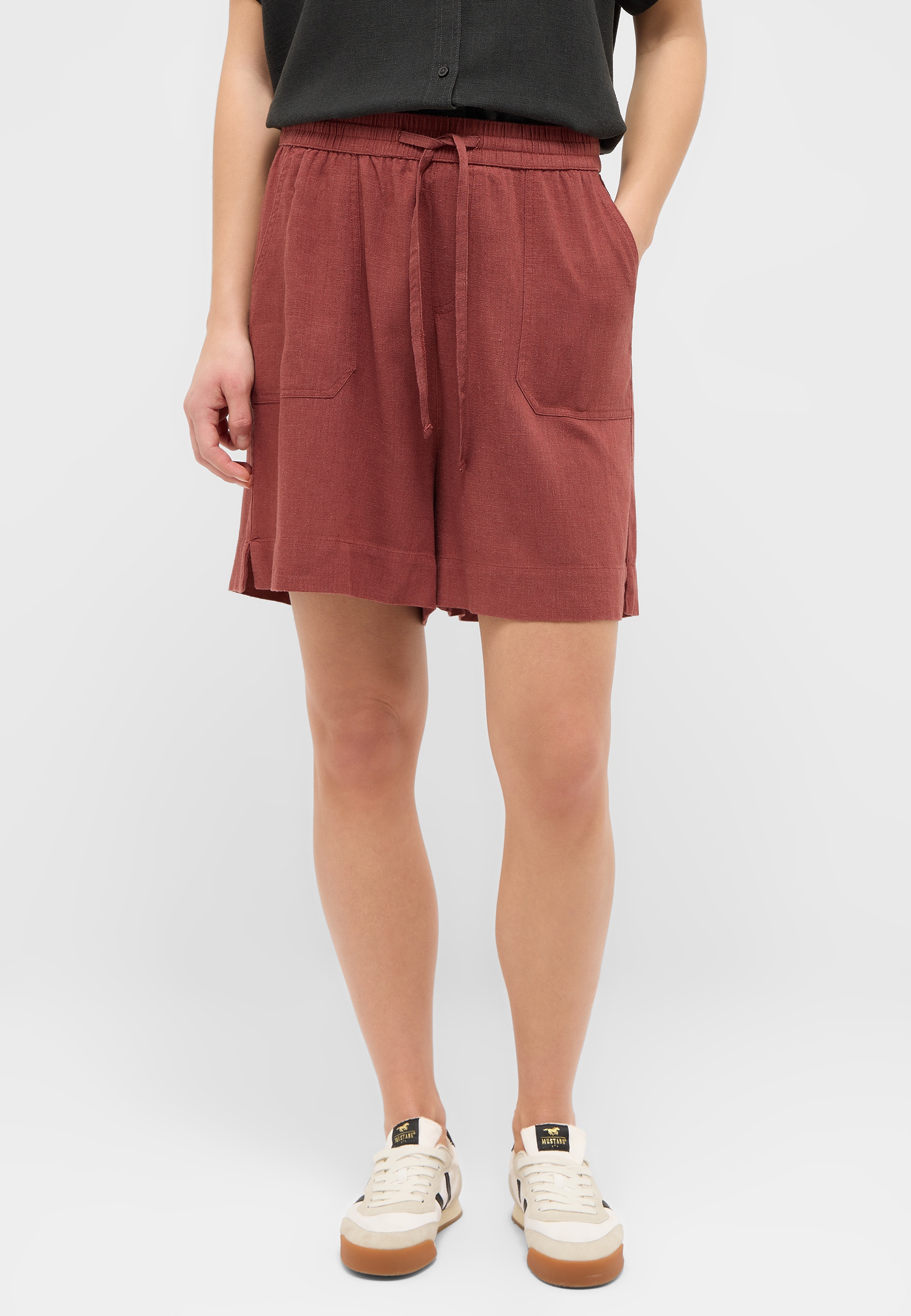 Kurze Hose, Cord-Shorts, Kordelzug, Taschen, Knieumfang