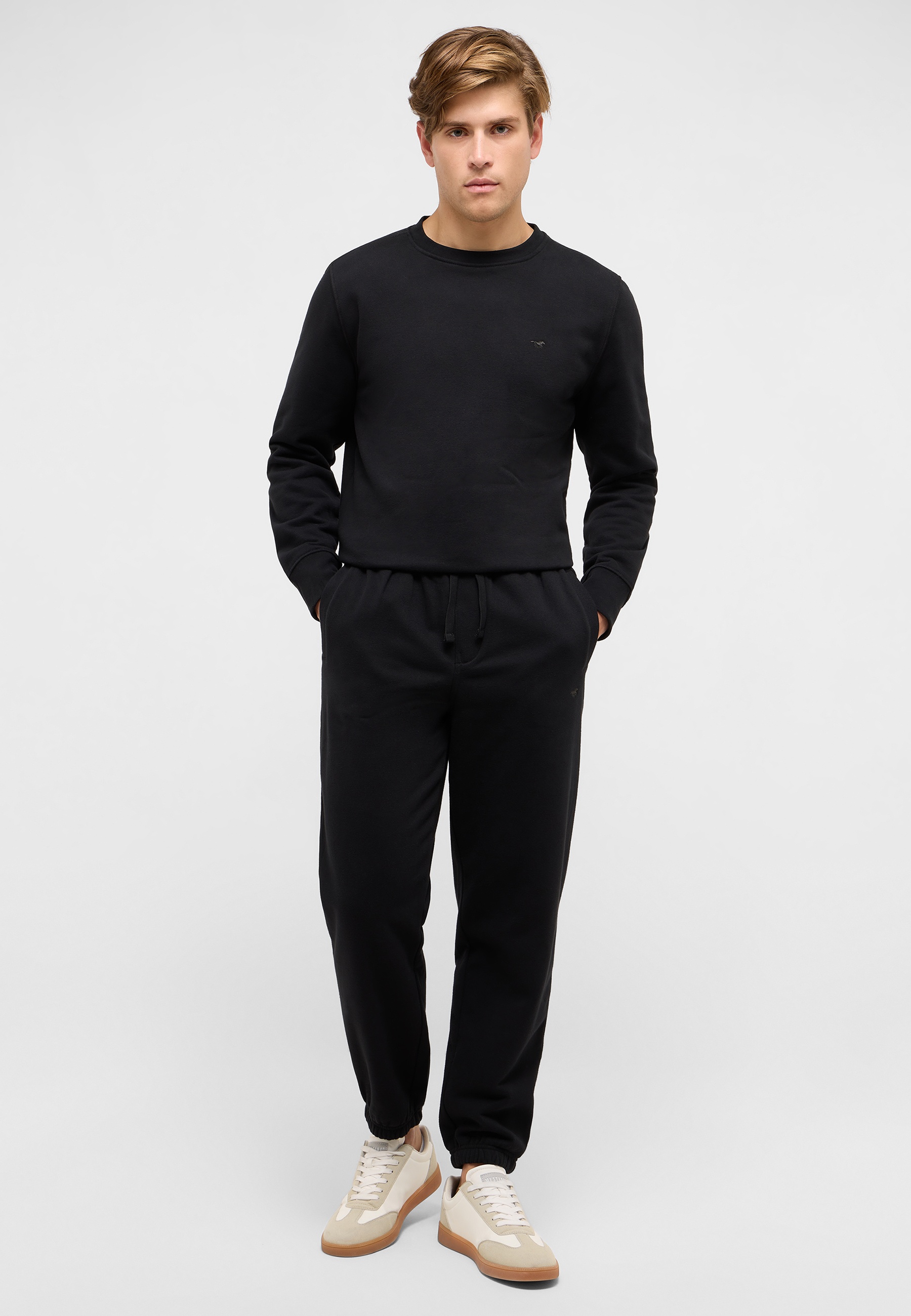 Formelle Kleidung, Anzug, Person, Langarm, Hosen