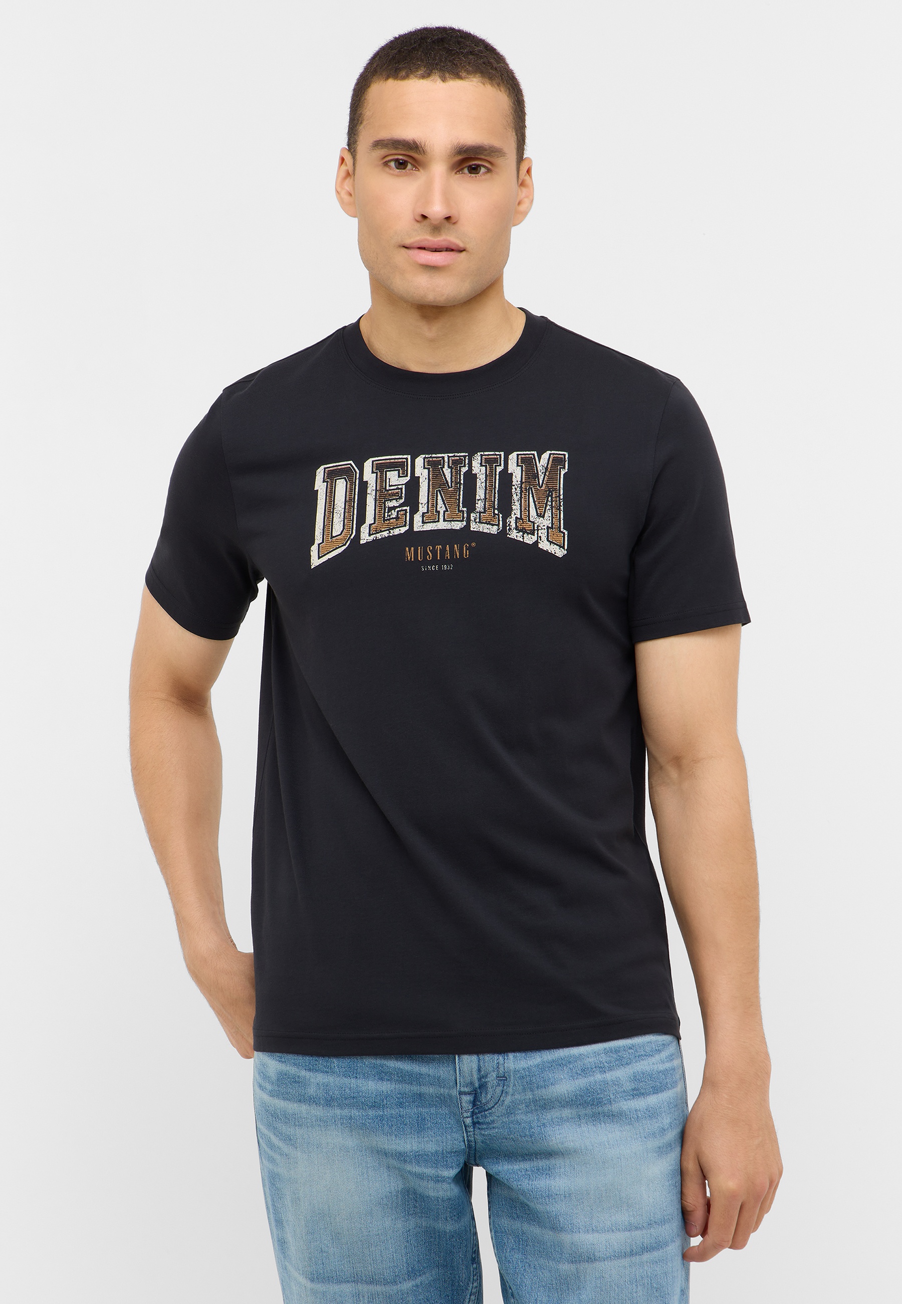 Bekleidung, T-shirt, Hemd, Person