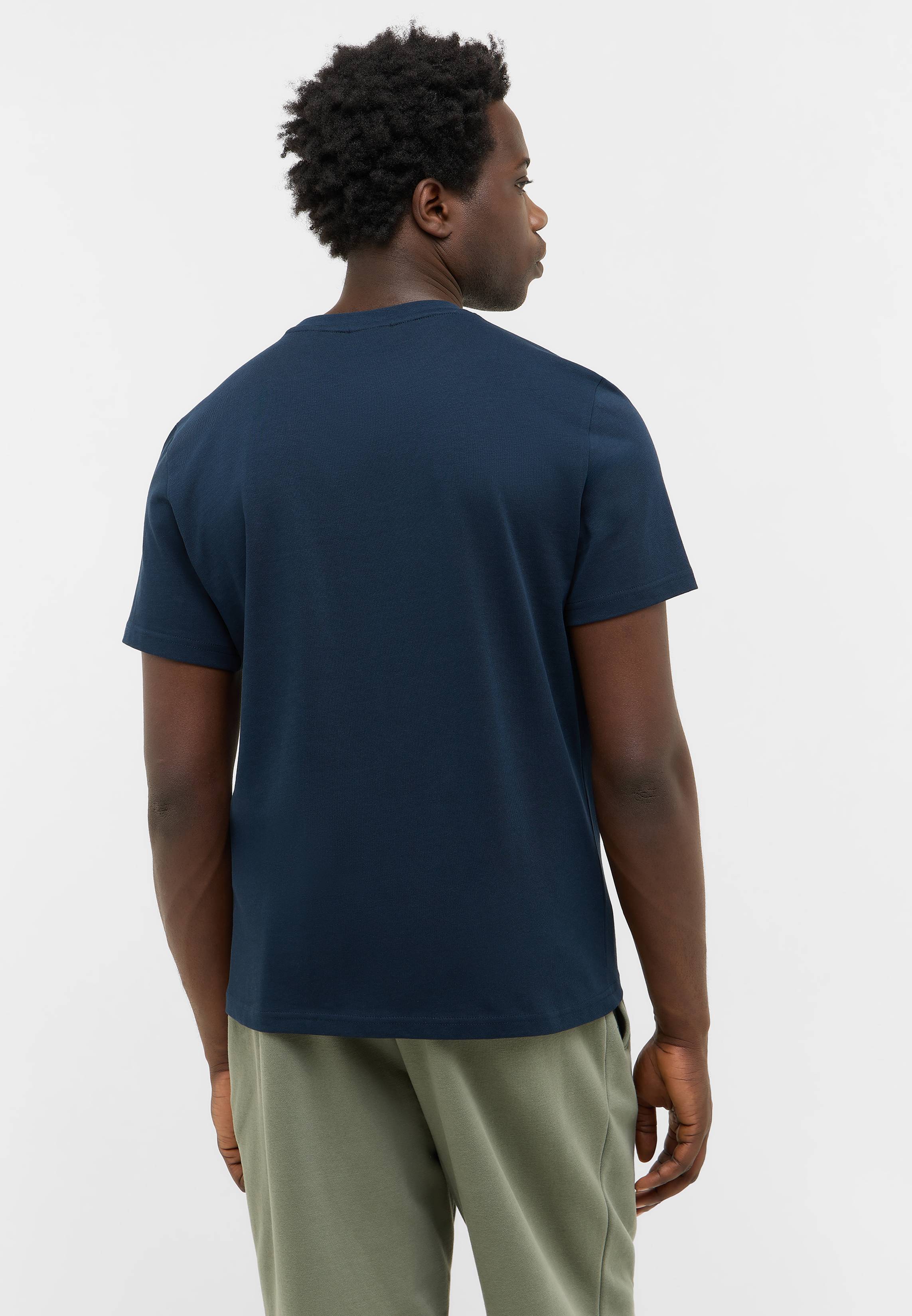 T-shirt, Ärmel, Erwachsener, Mann, Person