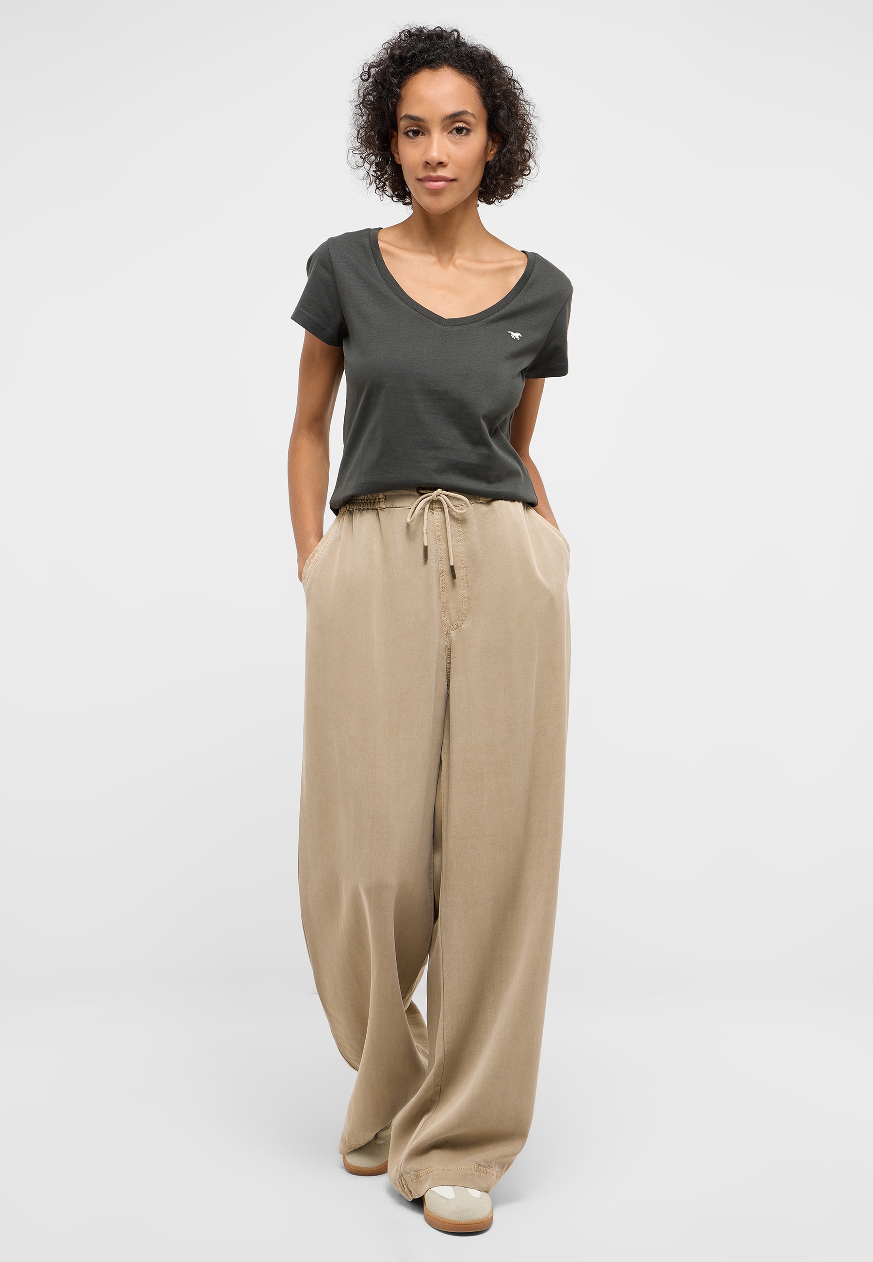 Hosen, Erwachsener, Weiblich, Person, Frau