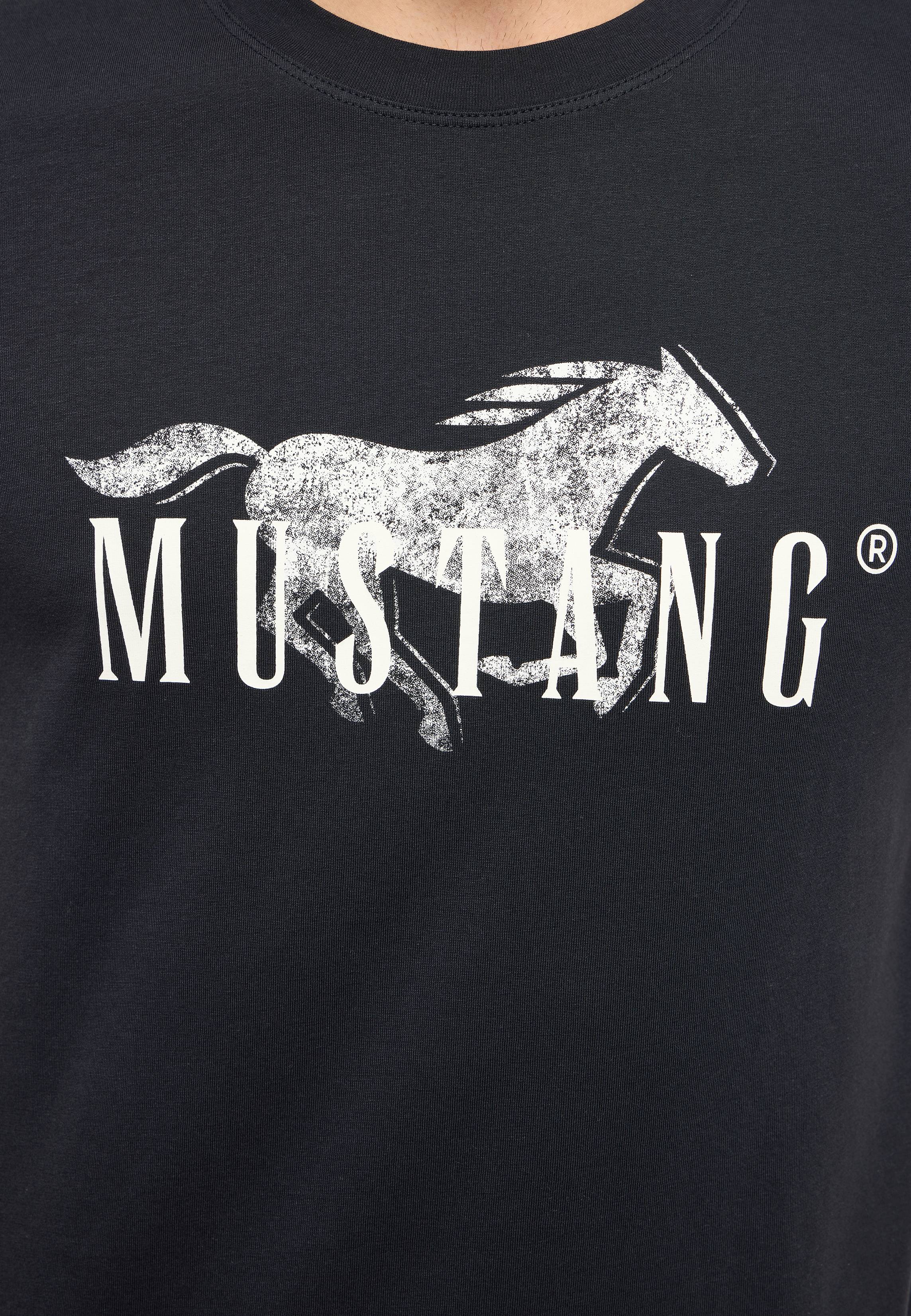 Bekleidung, T-shirt, Hemd, Person