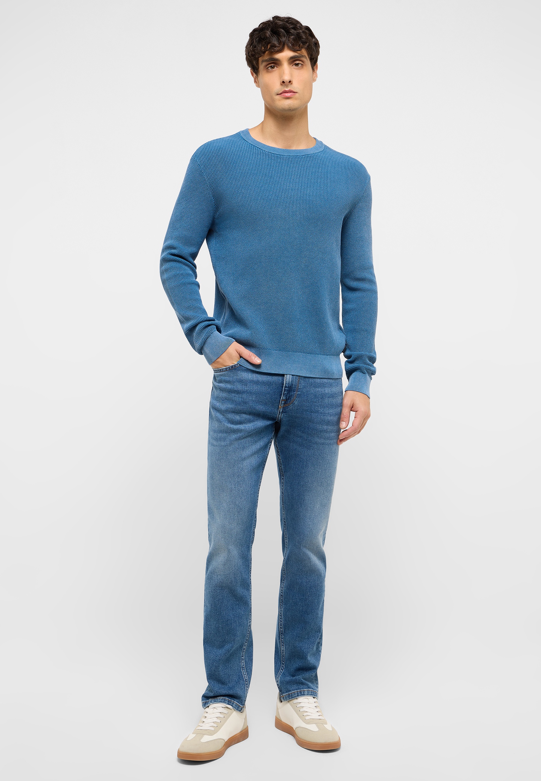 Hosen, Langarm, Person, Stehend, Jeanshose