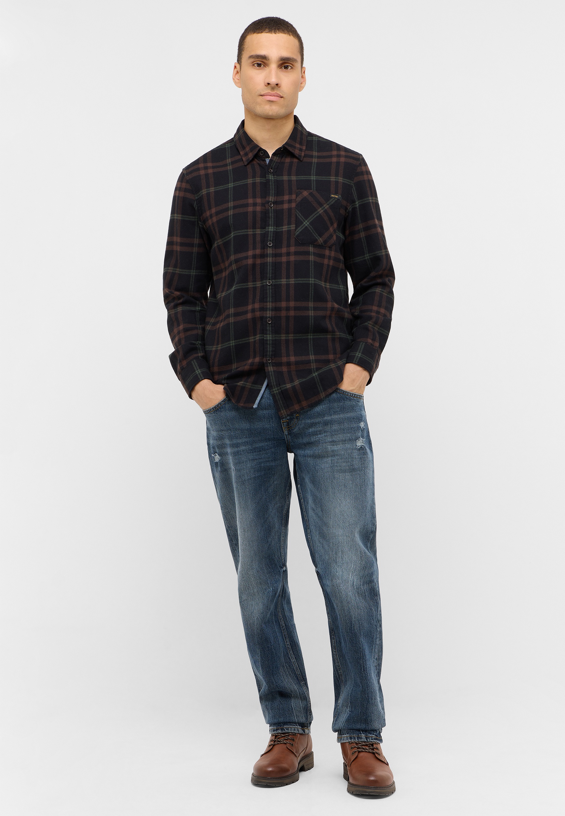 Hemd, Hosen, Person, Stehend, Jeanshose