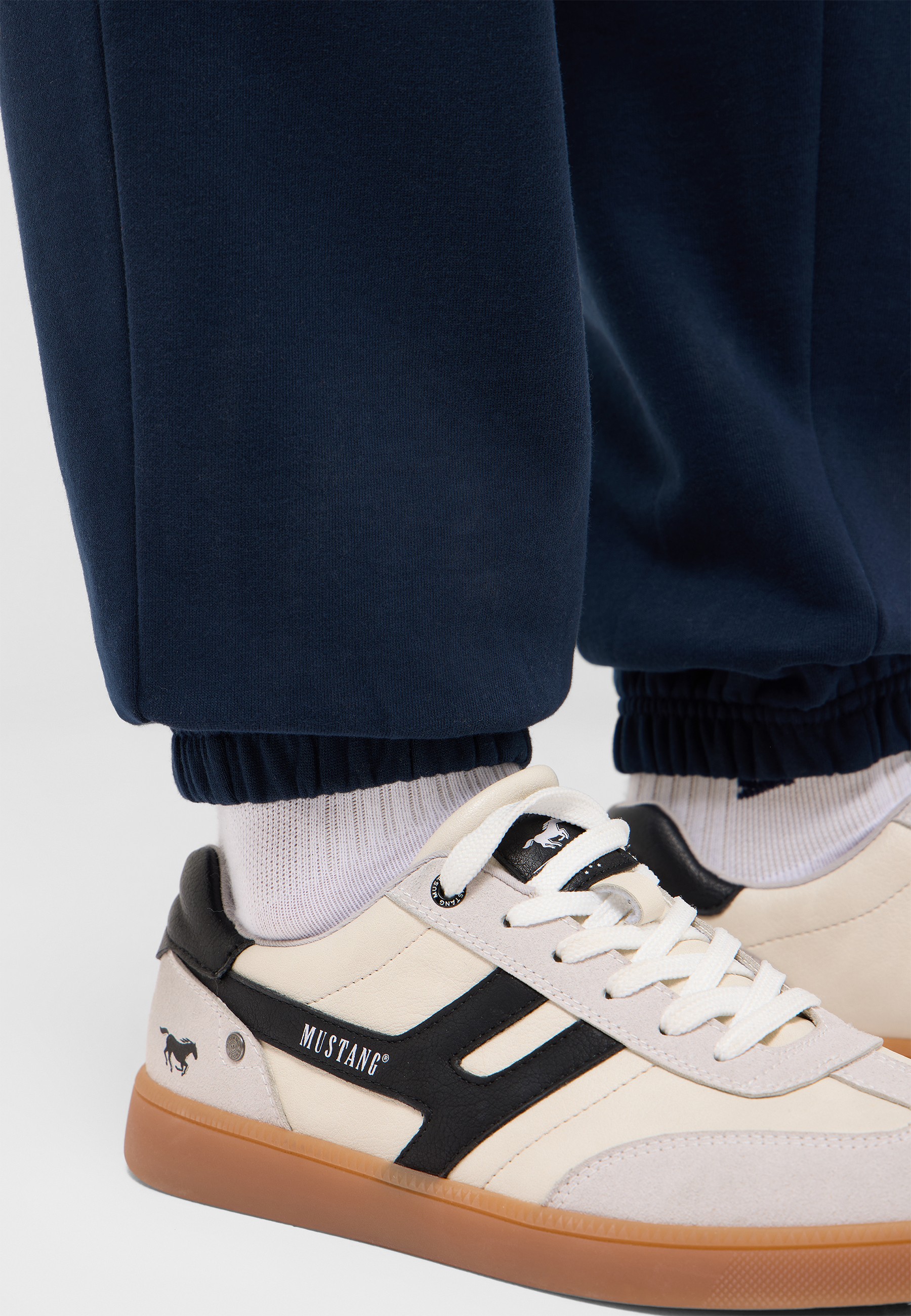 Sneaker, Schuh, Mustang Logo, Creme/Weiß, Gum-Sohle