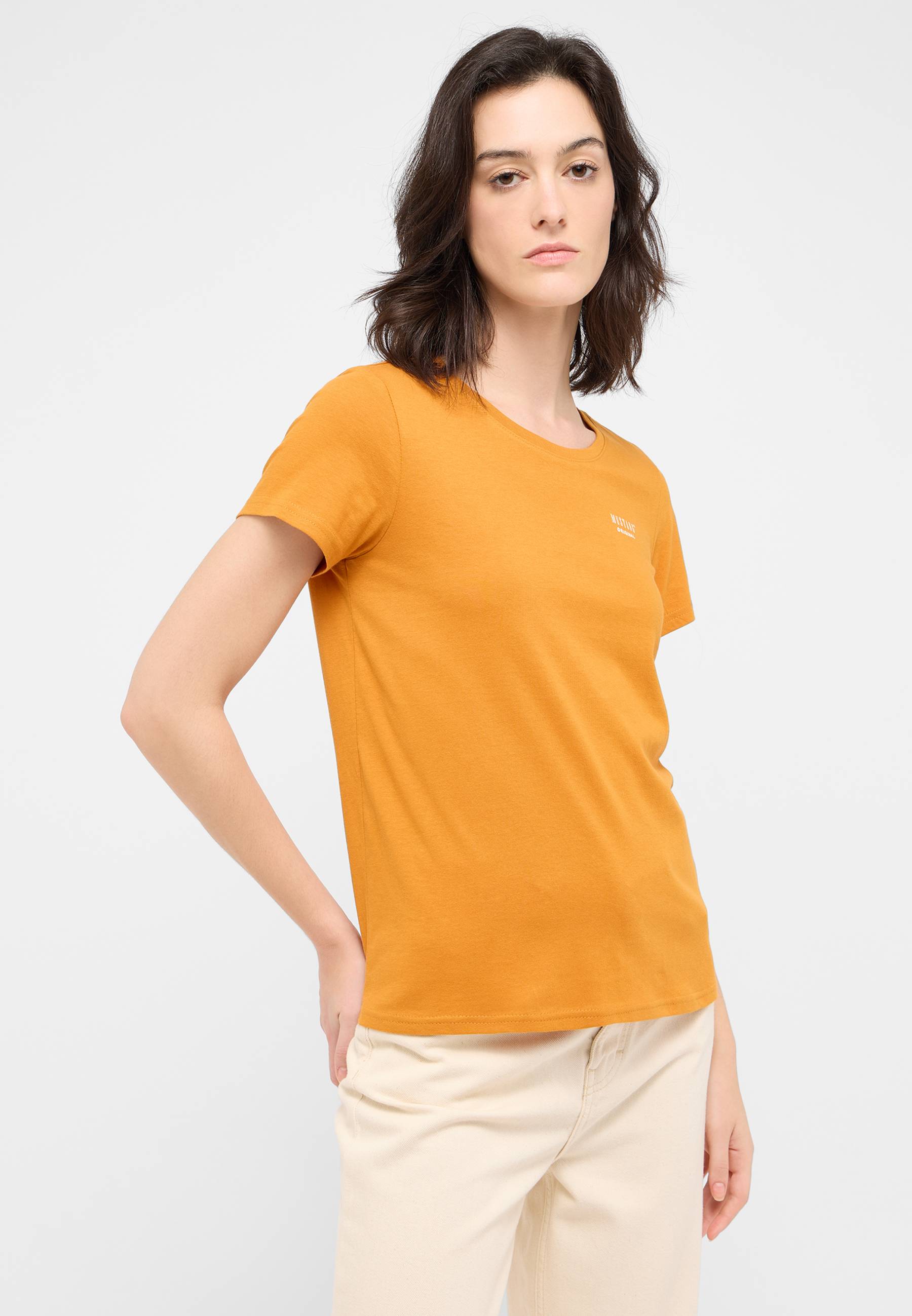 T-shirt, Bluse, Erwachsener, Person, Frau
