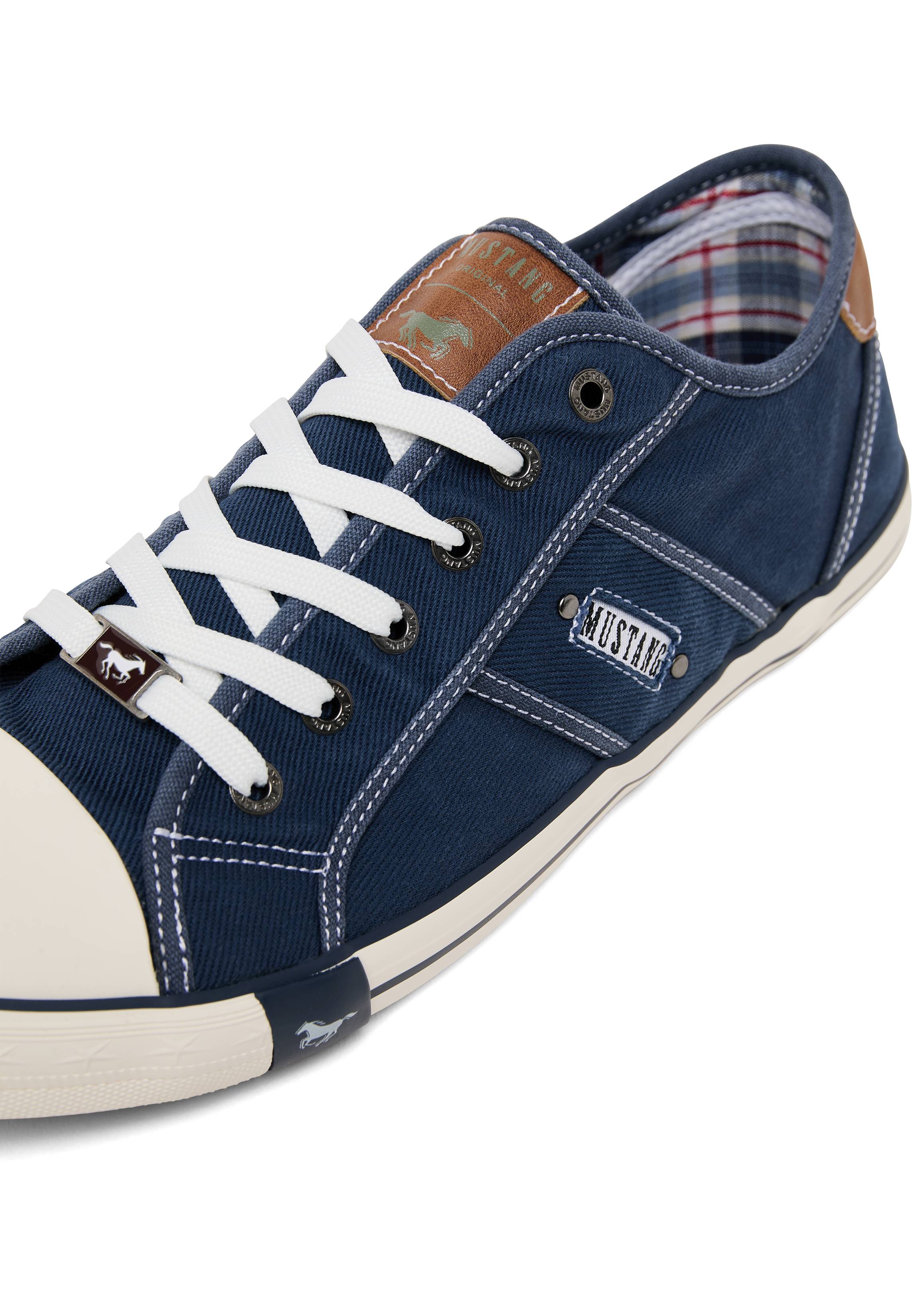 Bekleidung, Schuhwerk, Schuh, Sneaker
