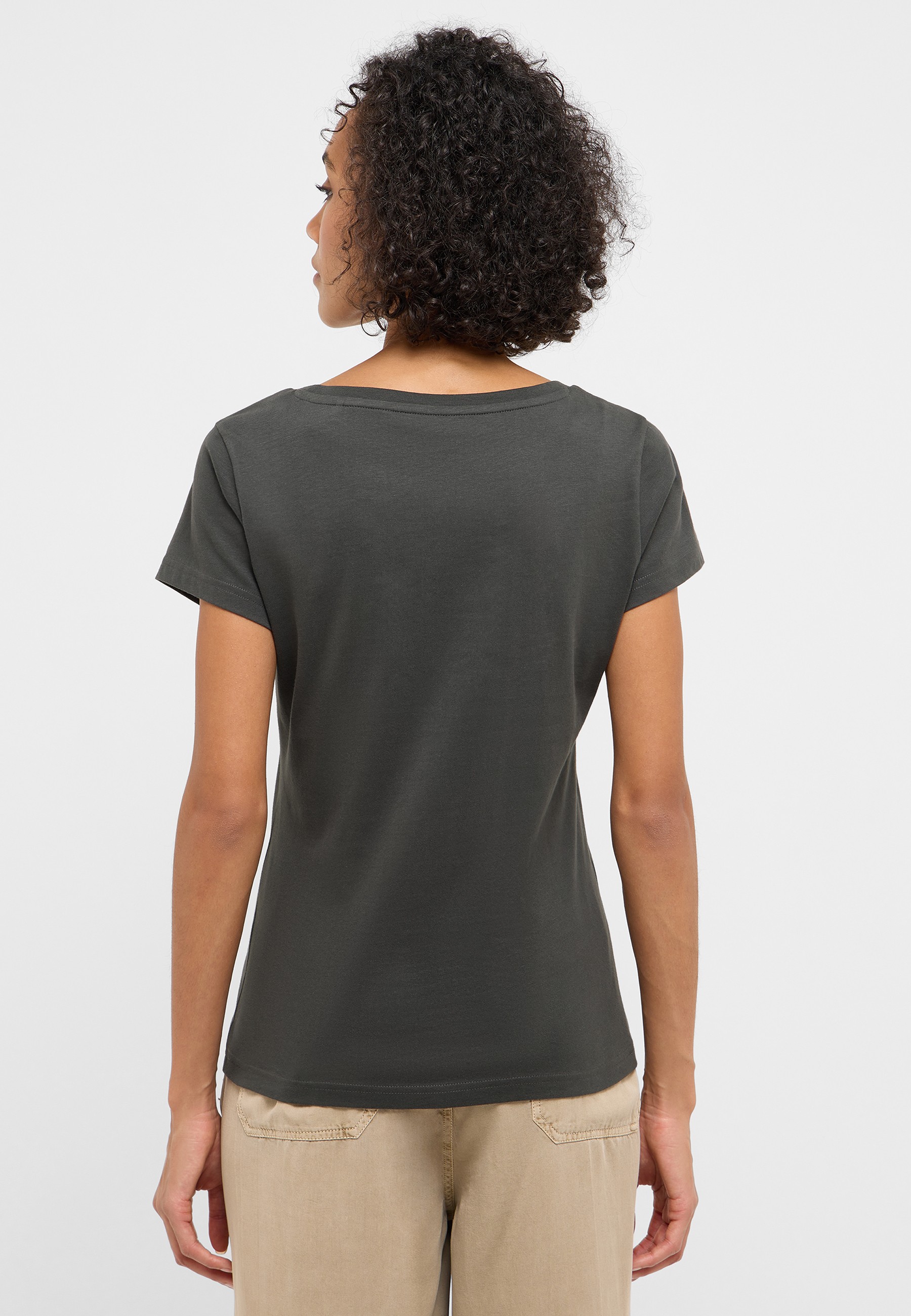 T-shirt, Ärmel, Person, Kopf, Gesicht