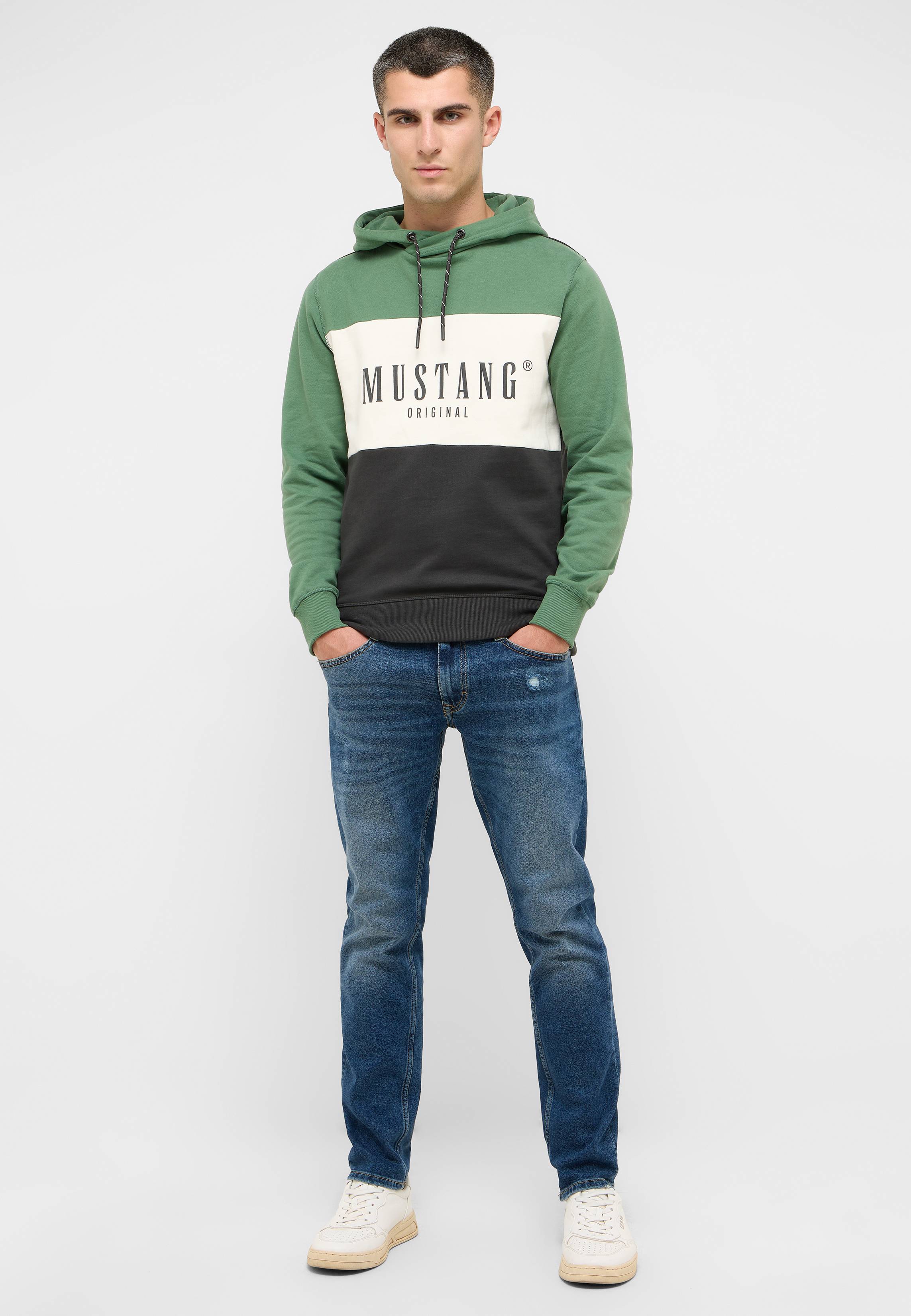 Pulli, Sweatshirt, Kapuzenpulli, Weste, Hosen