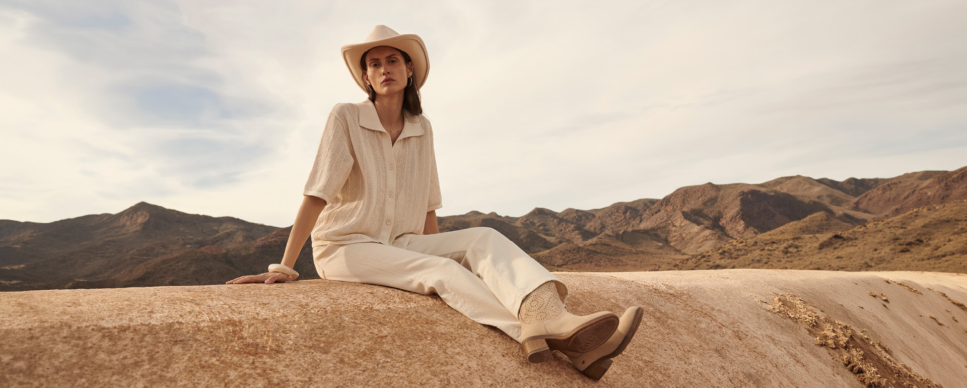 Hut, Knit-Top, Beige, Beige?, Wüstenlandschaft