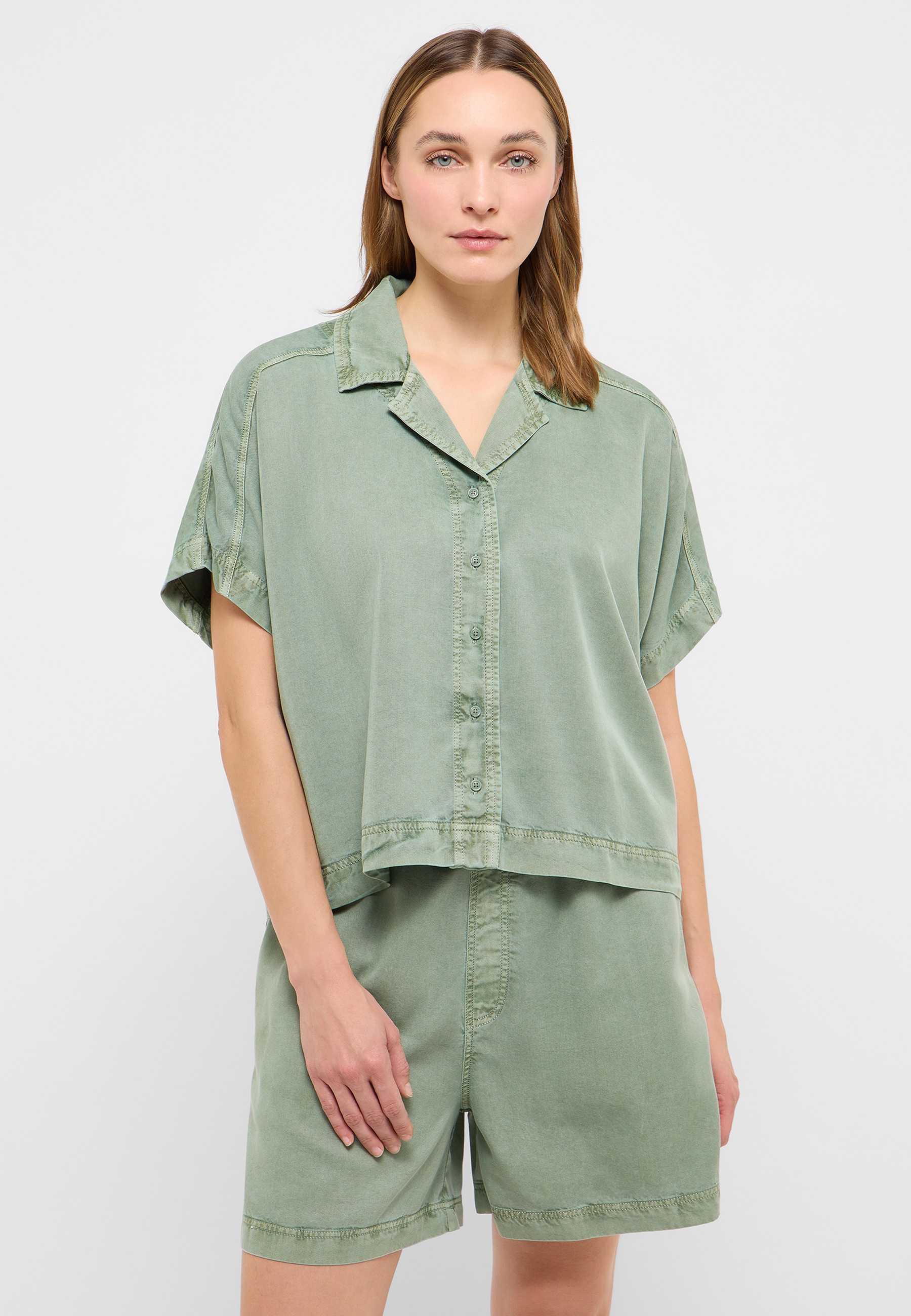 shirt, kurzarm, grün, Kragen, Knopfleiste