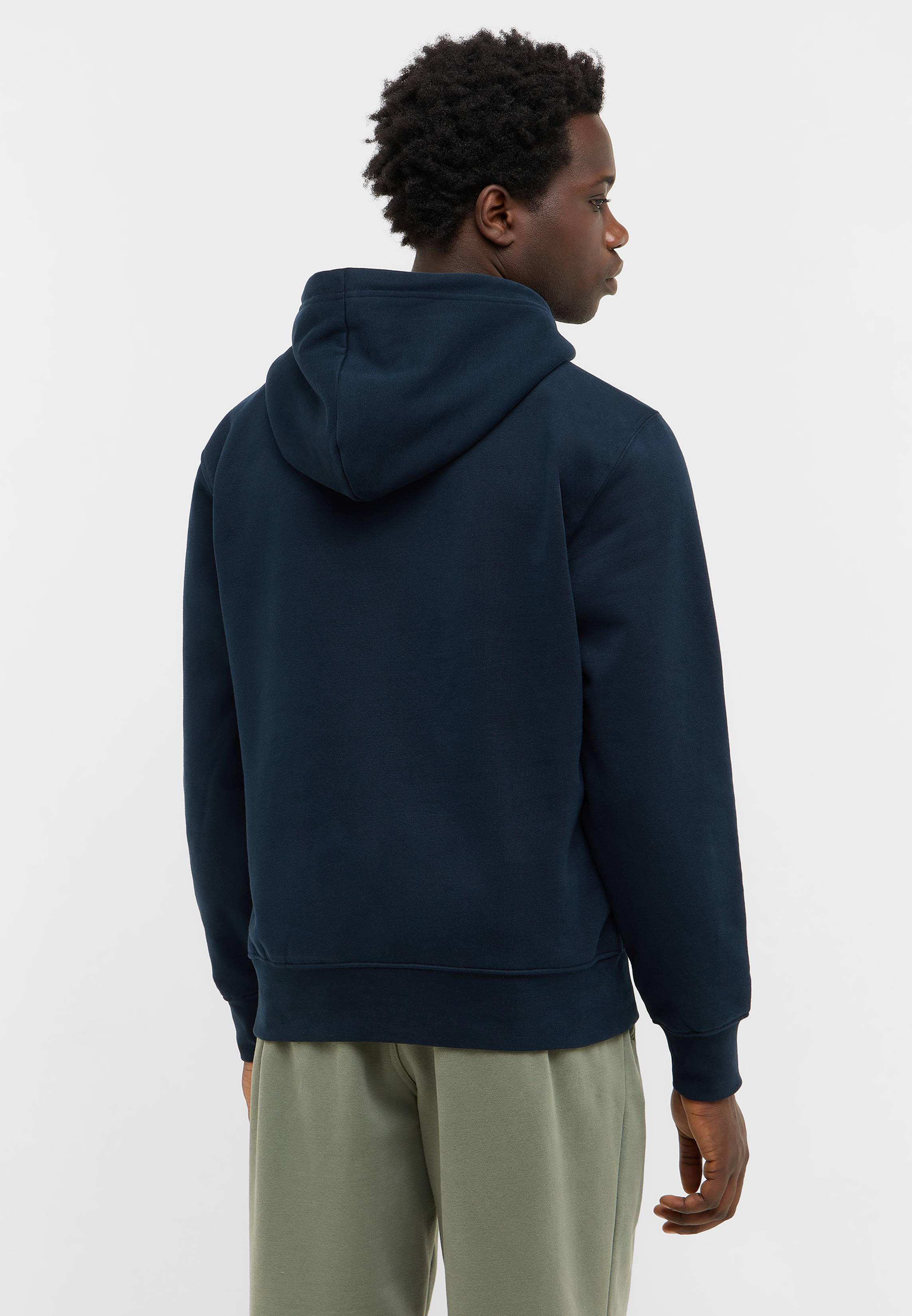 Pulli, Sweatshirt, Kapuzenpulli, Fleece, Person