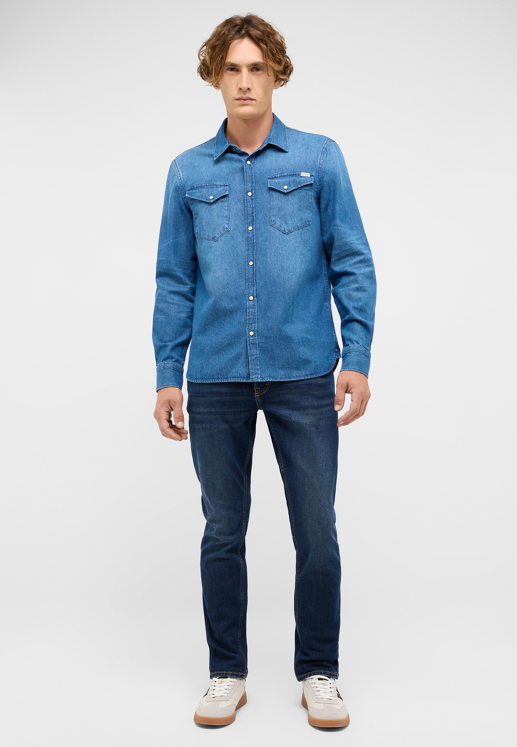 Hosen, Jeans, Person, Langarm, Hemd