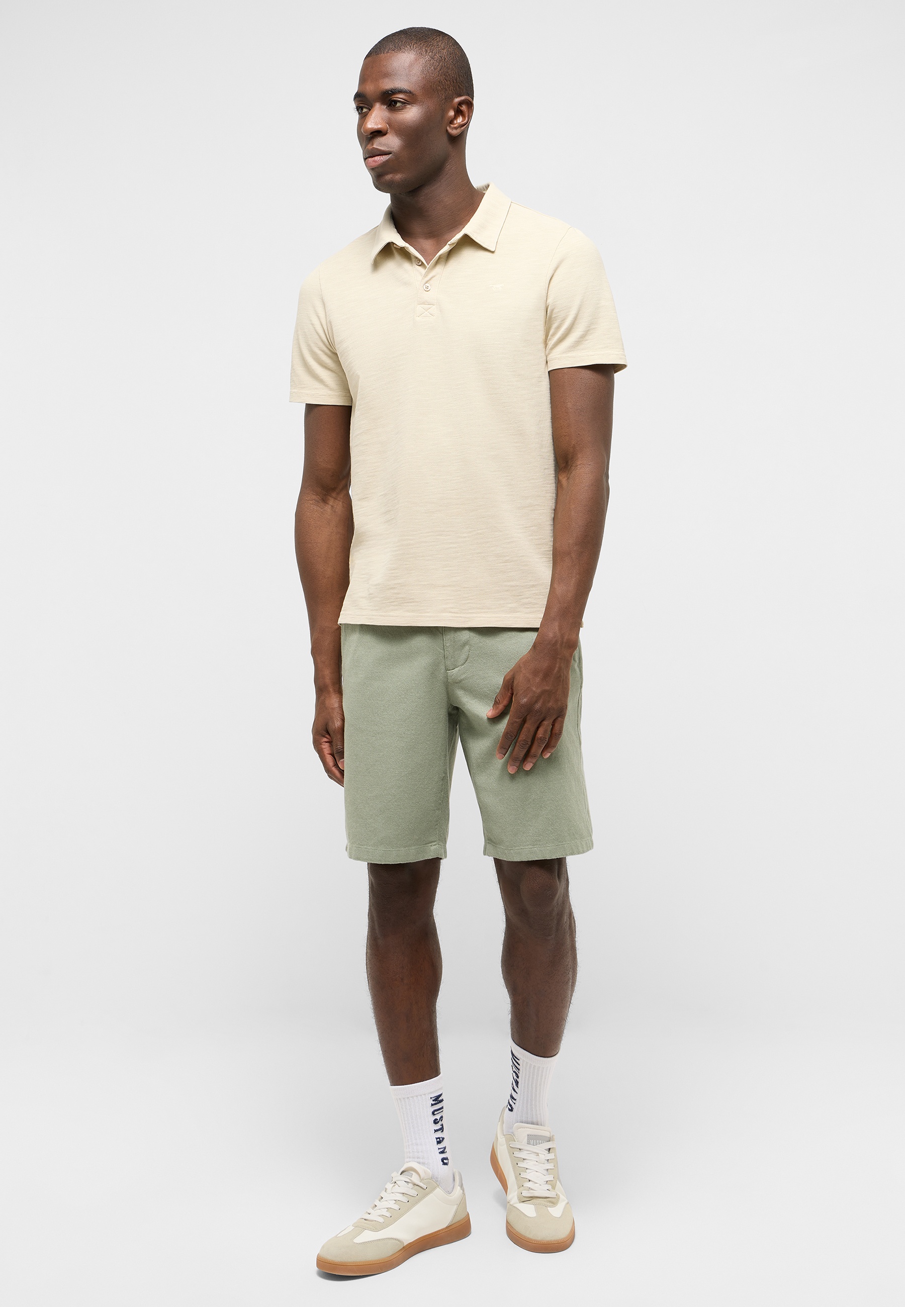 Polohemd, Shorts, T-Shirt, Polo, casuales Outfit