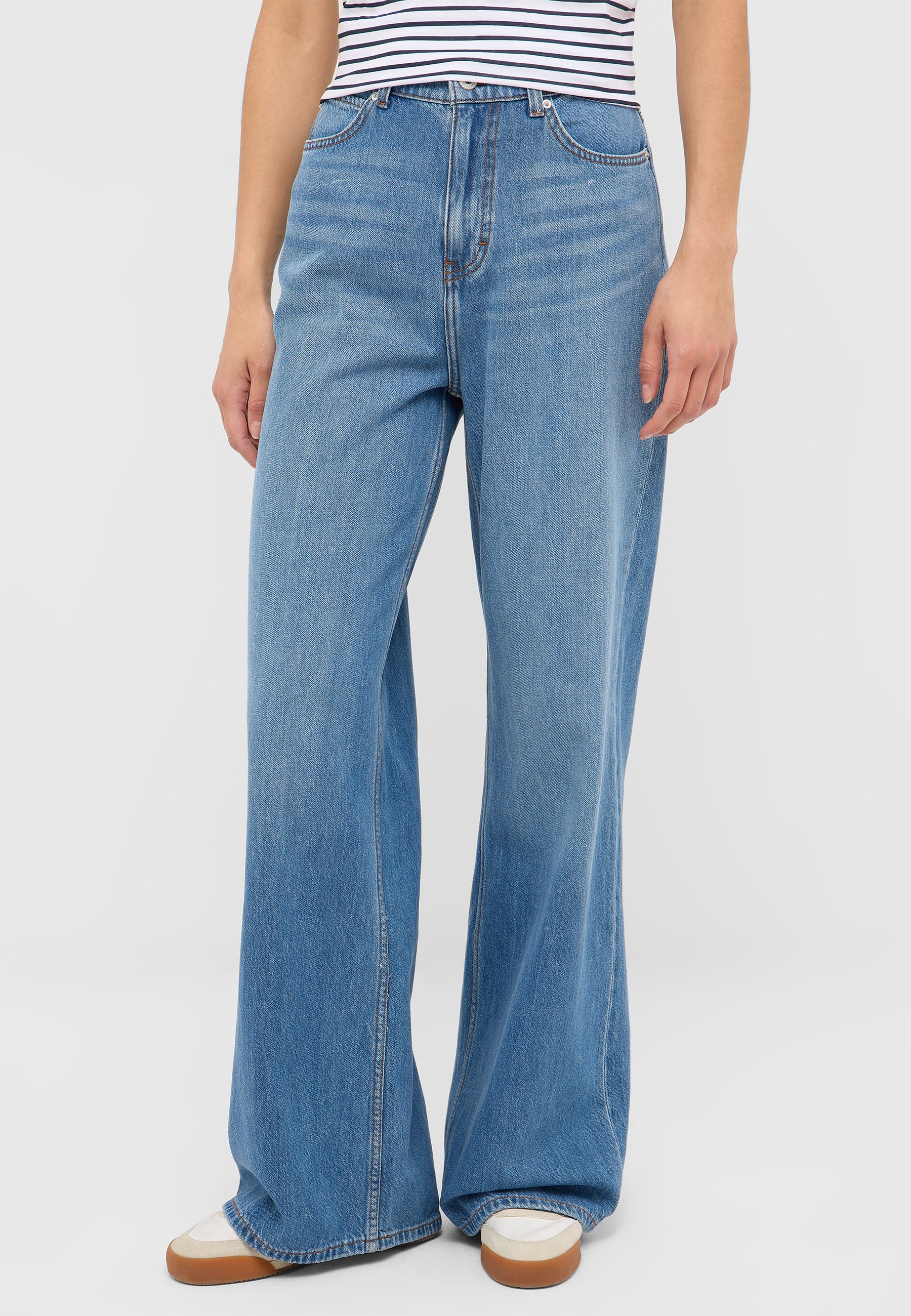 Jeans, Straight-leg, Blue, Denim, Wide-leg