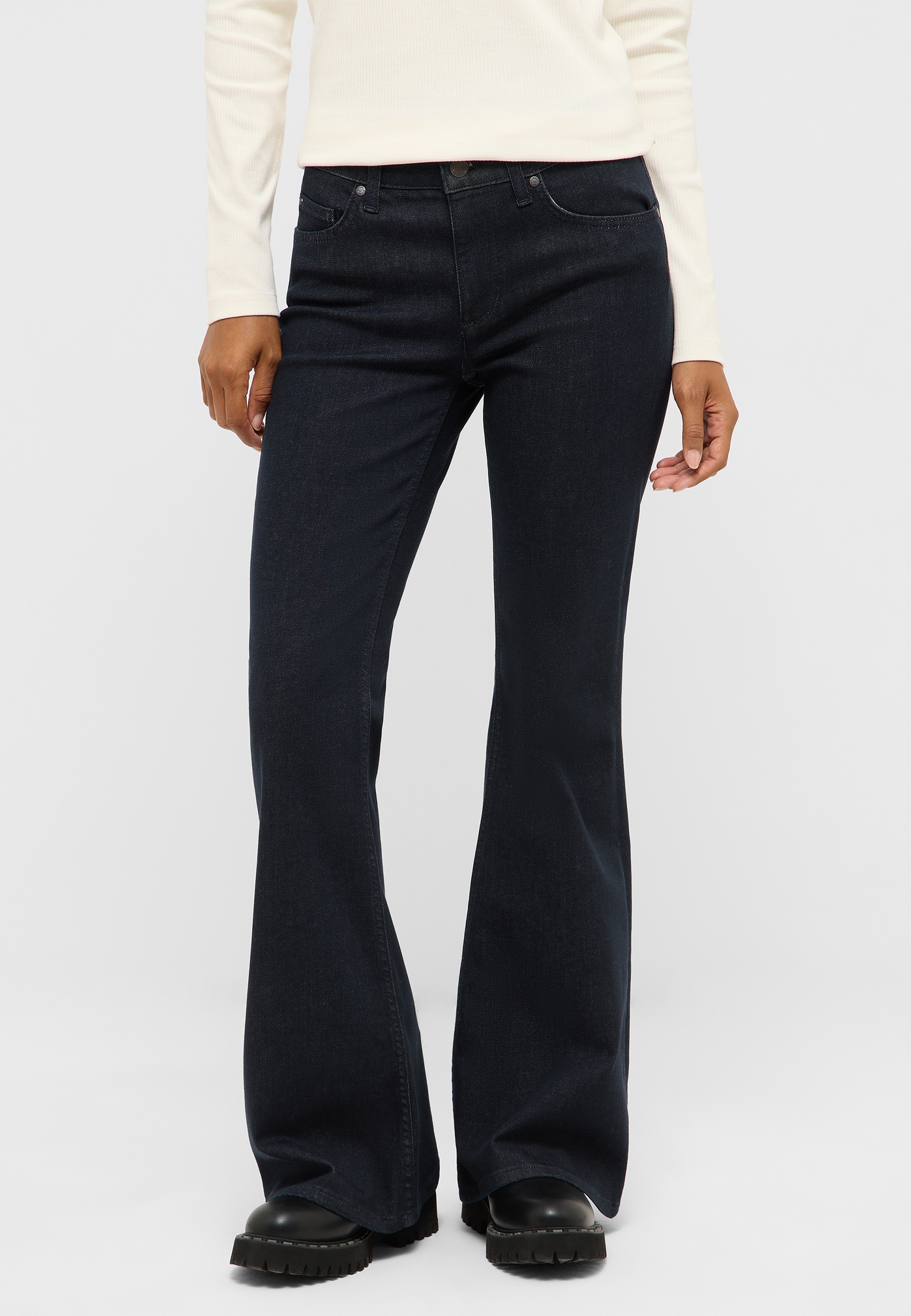 Jeans Style Shelby Flared