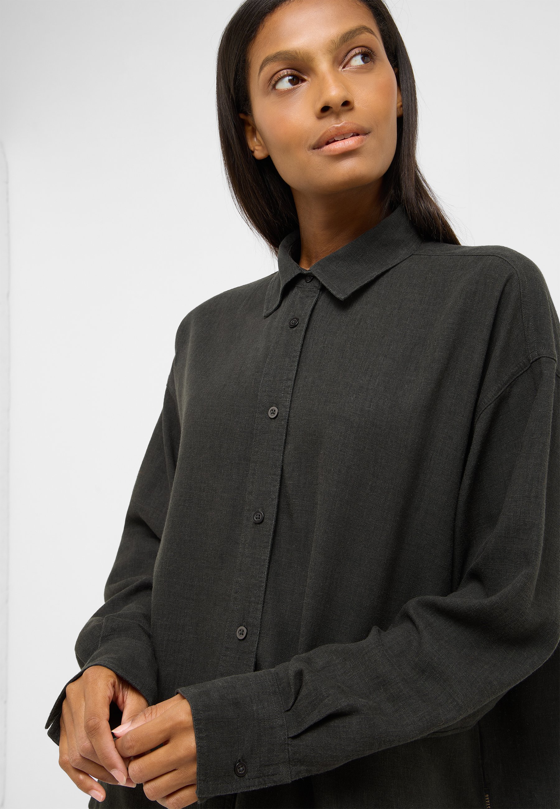 hem shirt, long sleeve, button-up, collared, dark gray