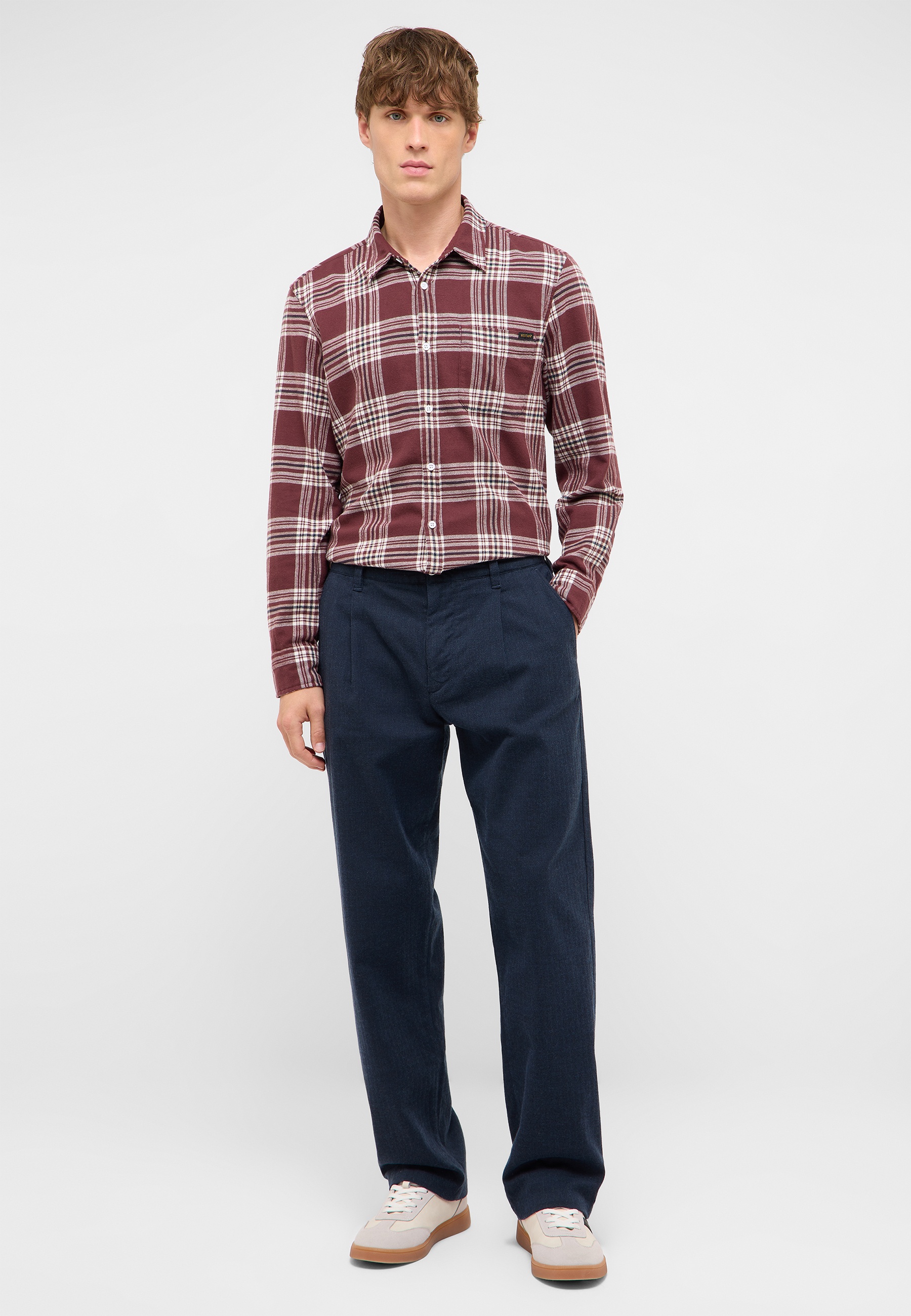 Hose Style Jeff Chino