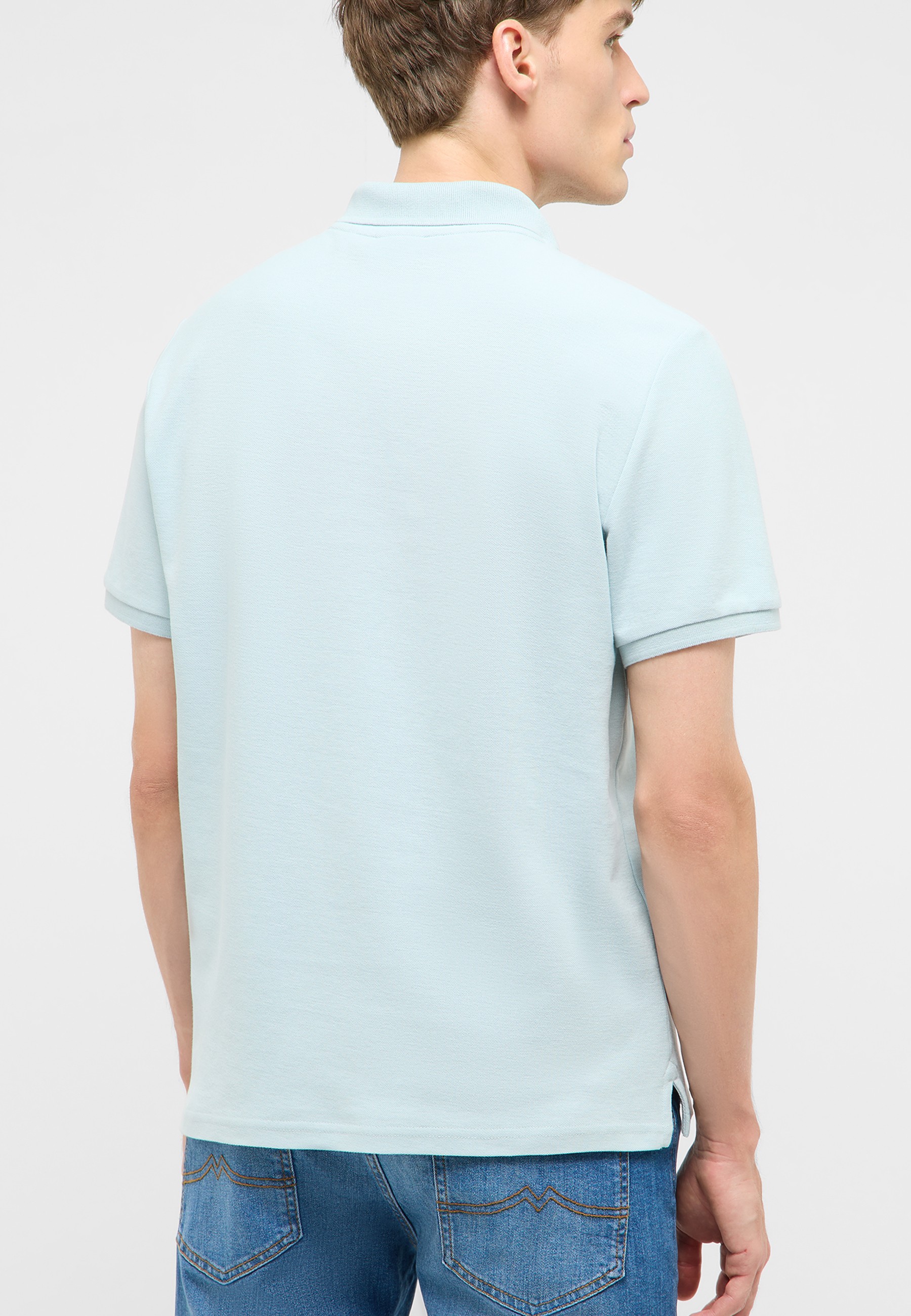 Polohemd, kurzarm, helles blau, Baumwollmix, Rückenansicht
