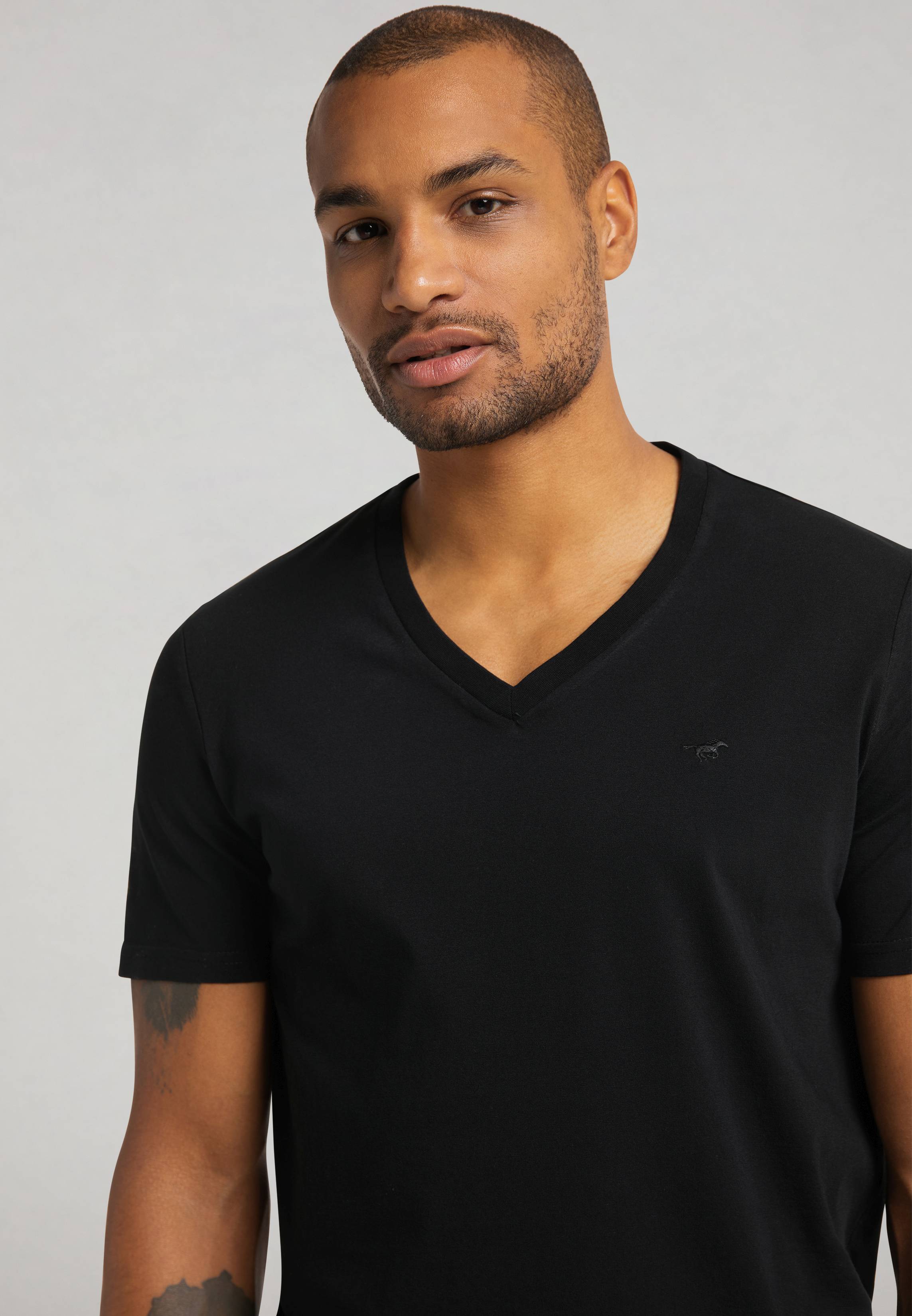 T-Shirt Style  V-Neck