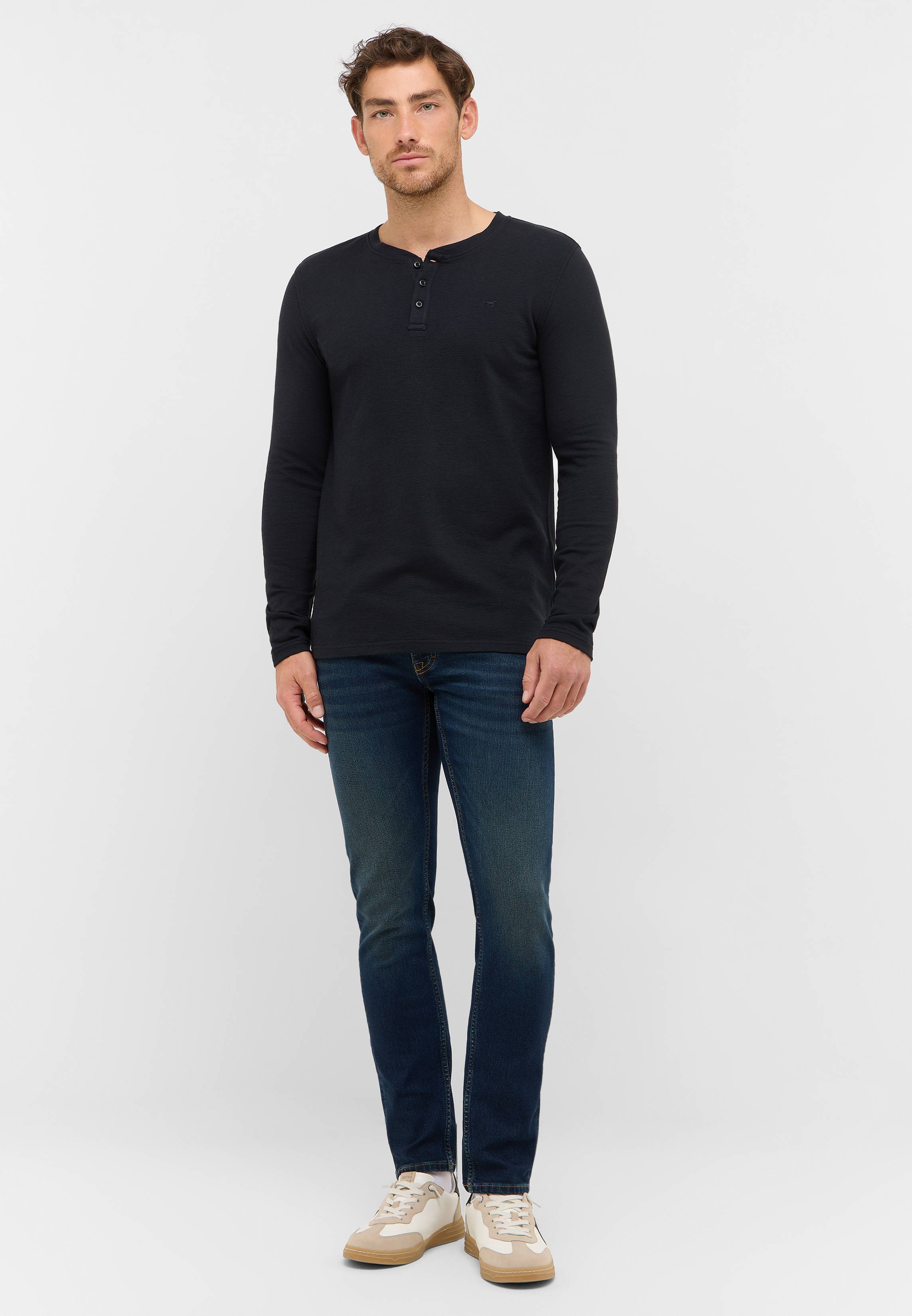 Langarm, Hosen, Erwachsener, Mann, Person