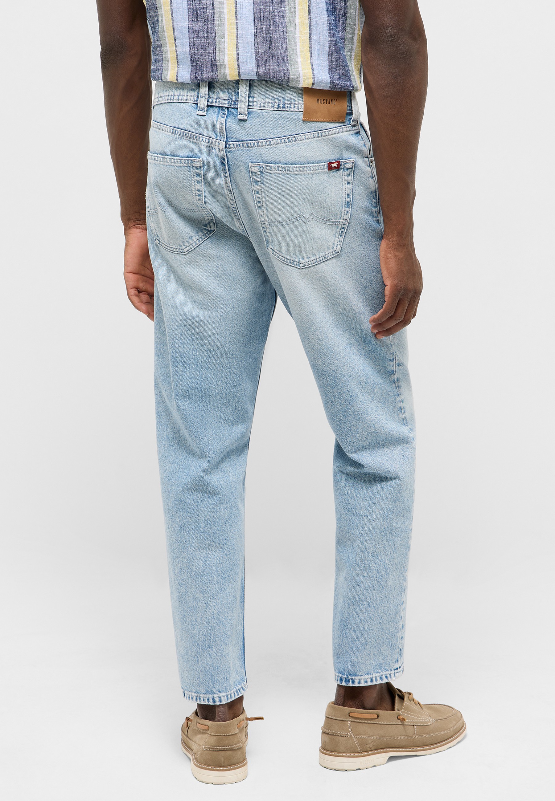 denim jeans, light wash, back pockets, belt loops, casual pants