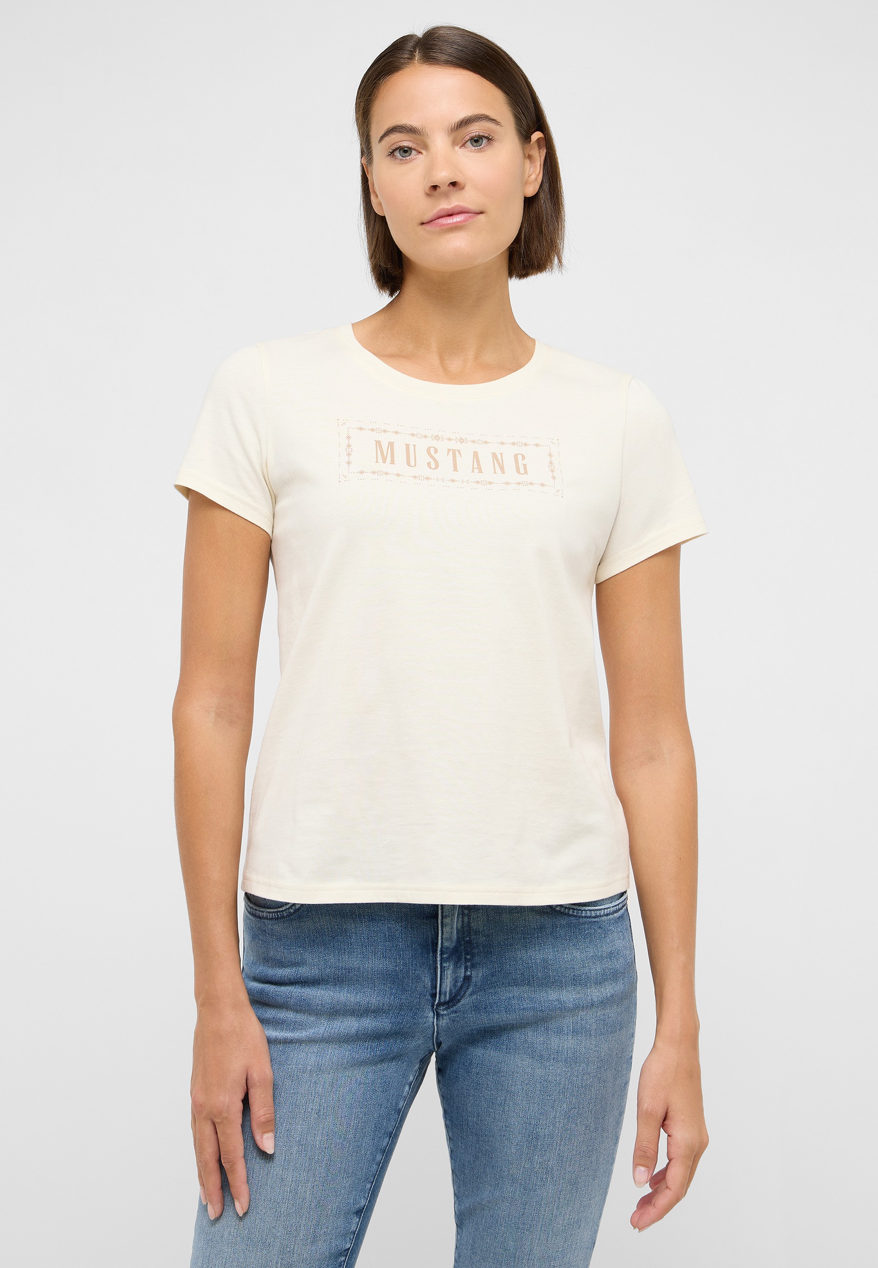 T-shirt, Bluse, Erwachsener, Person, Frau