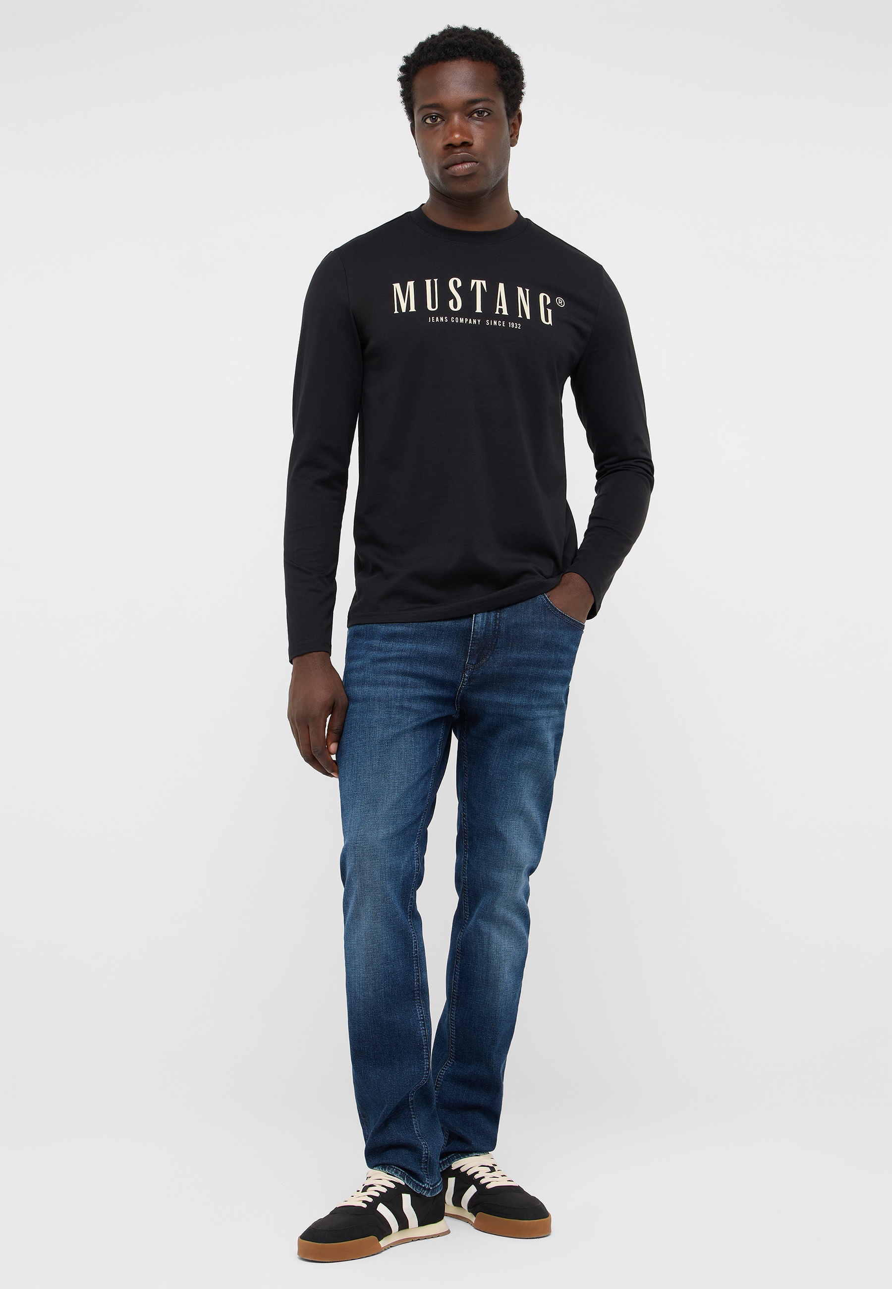 t-shirt, long sleeve, schwarz, grafiktext, mustang