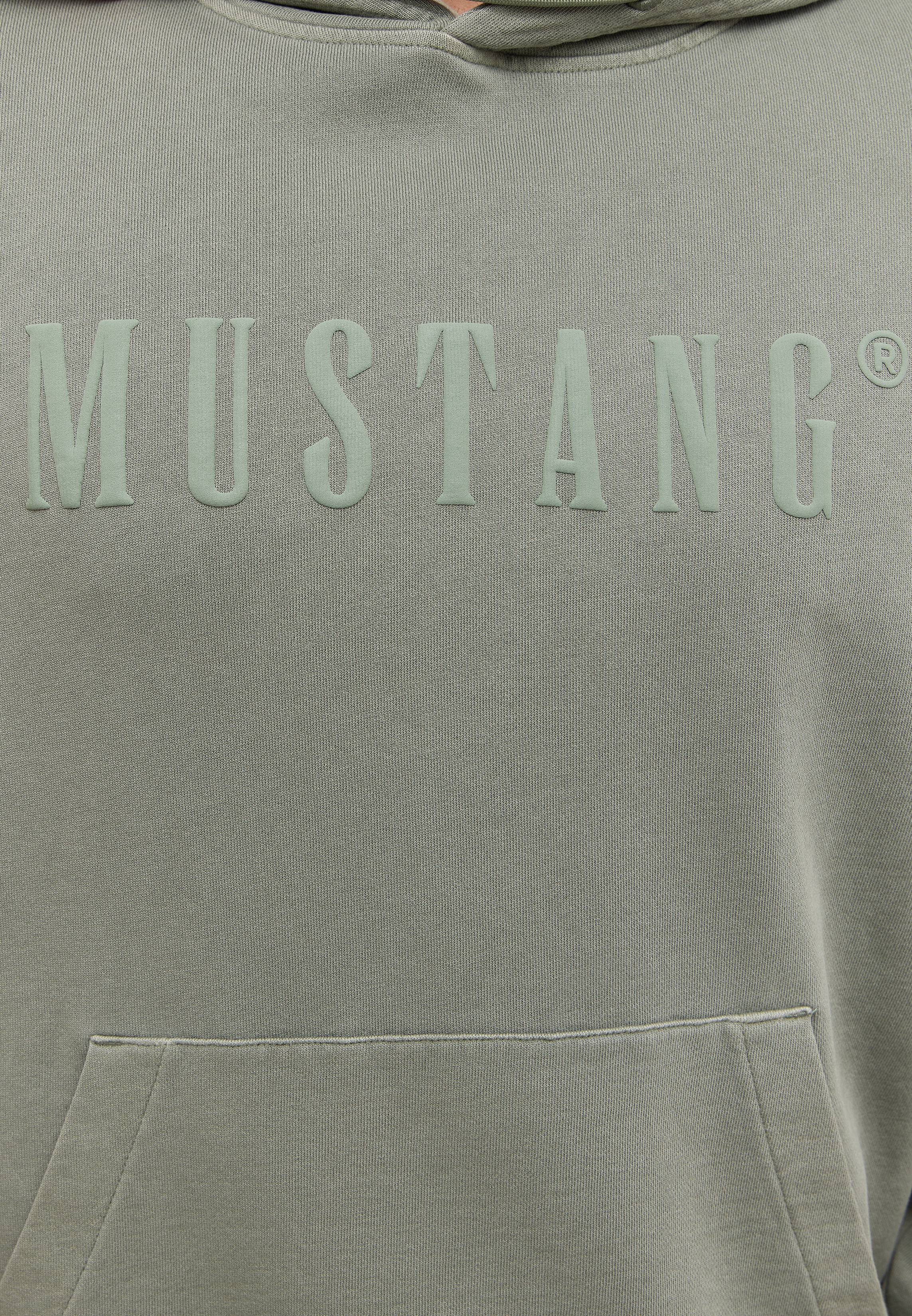 Strickwaren, Pullover, Sweatshirt, T-shirt, Kapuzenpulli