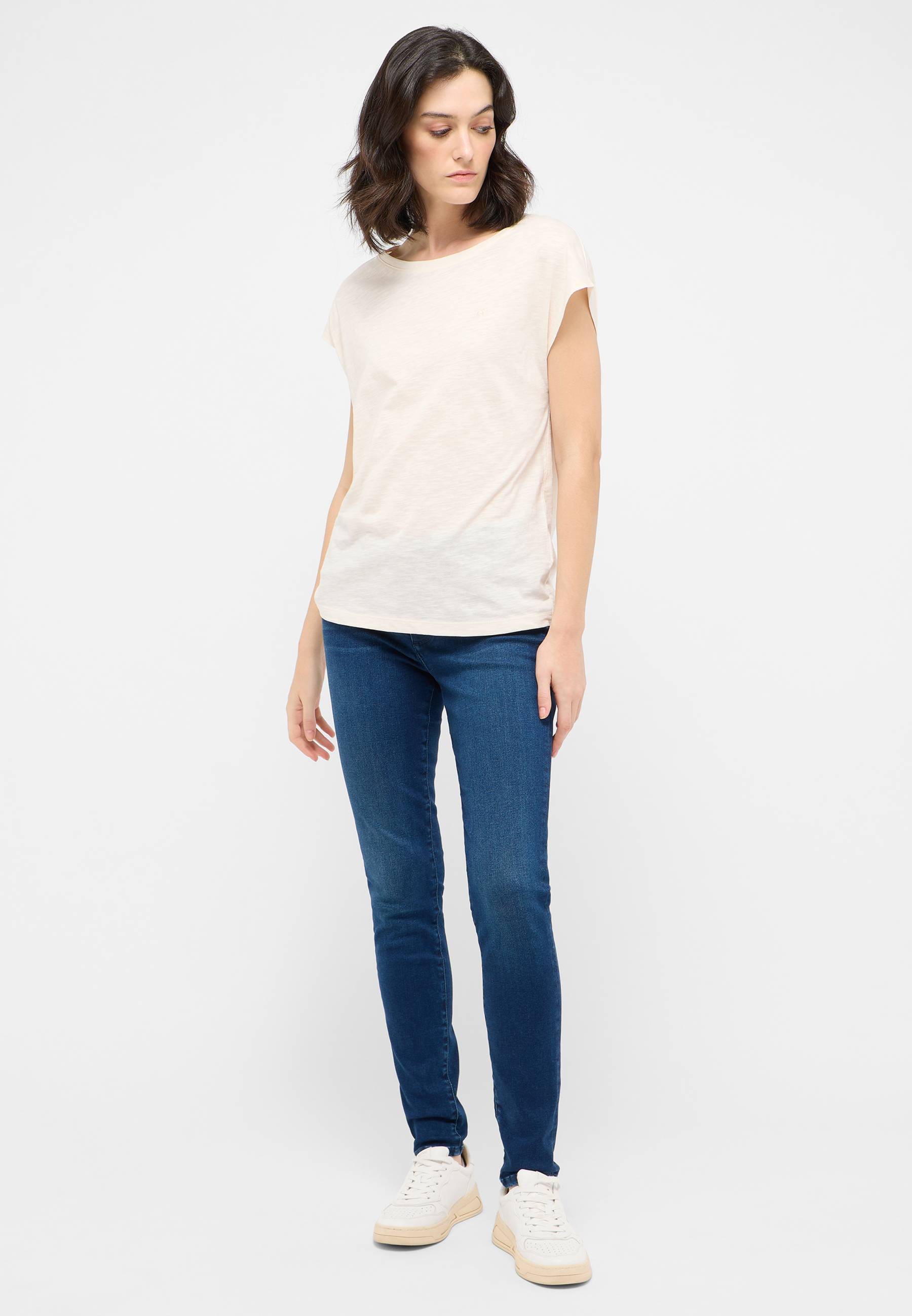 Bekleidung, Hosen, Jeans, Person, Bluse