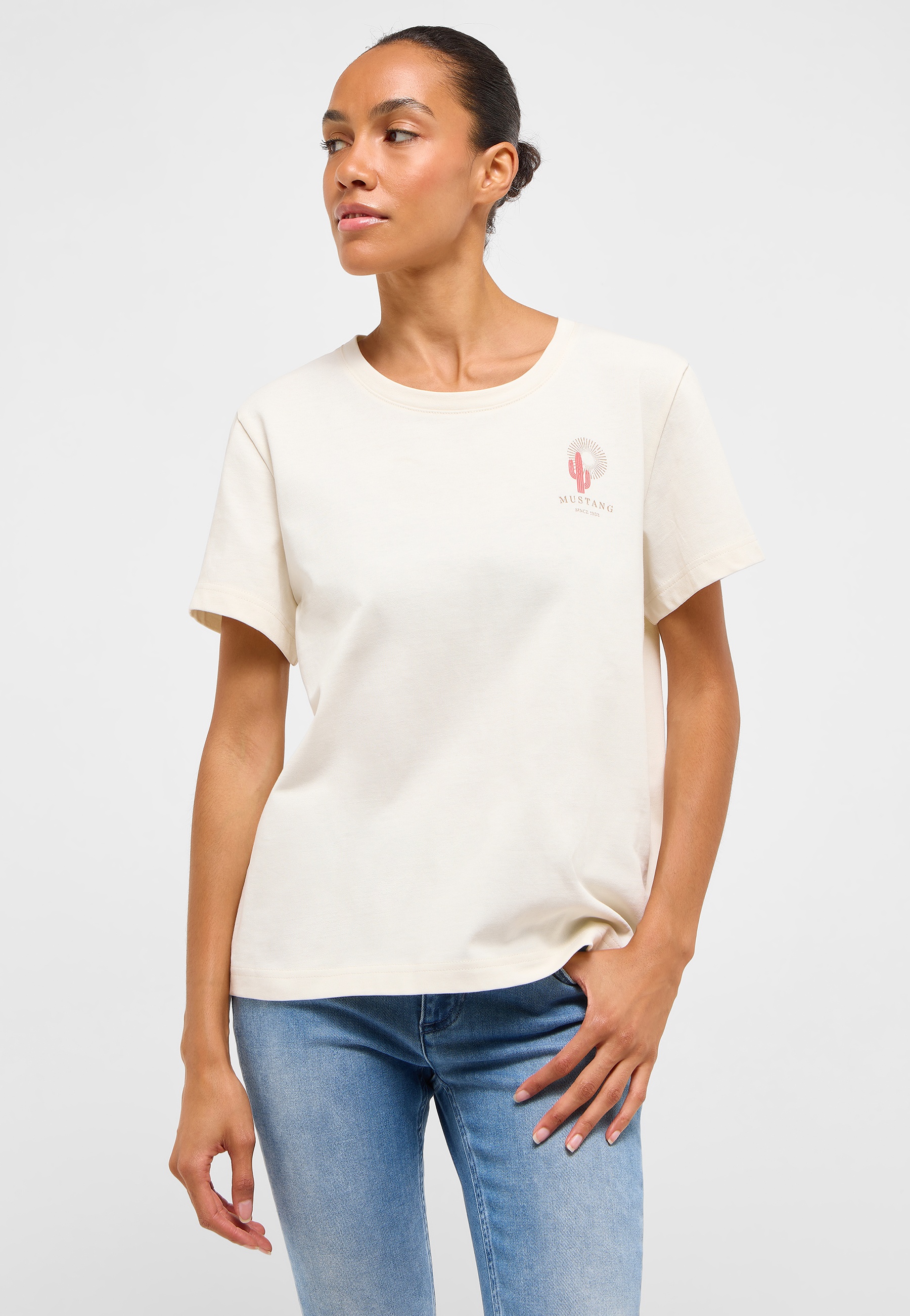 Bekleidung, T-shirt, Bluse, Jeans, Person