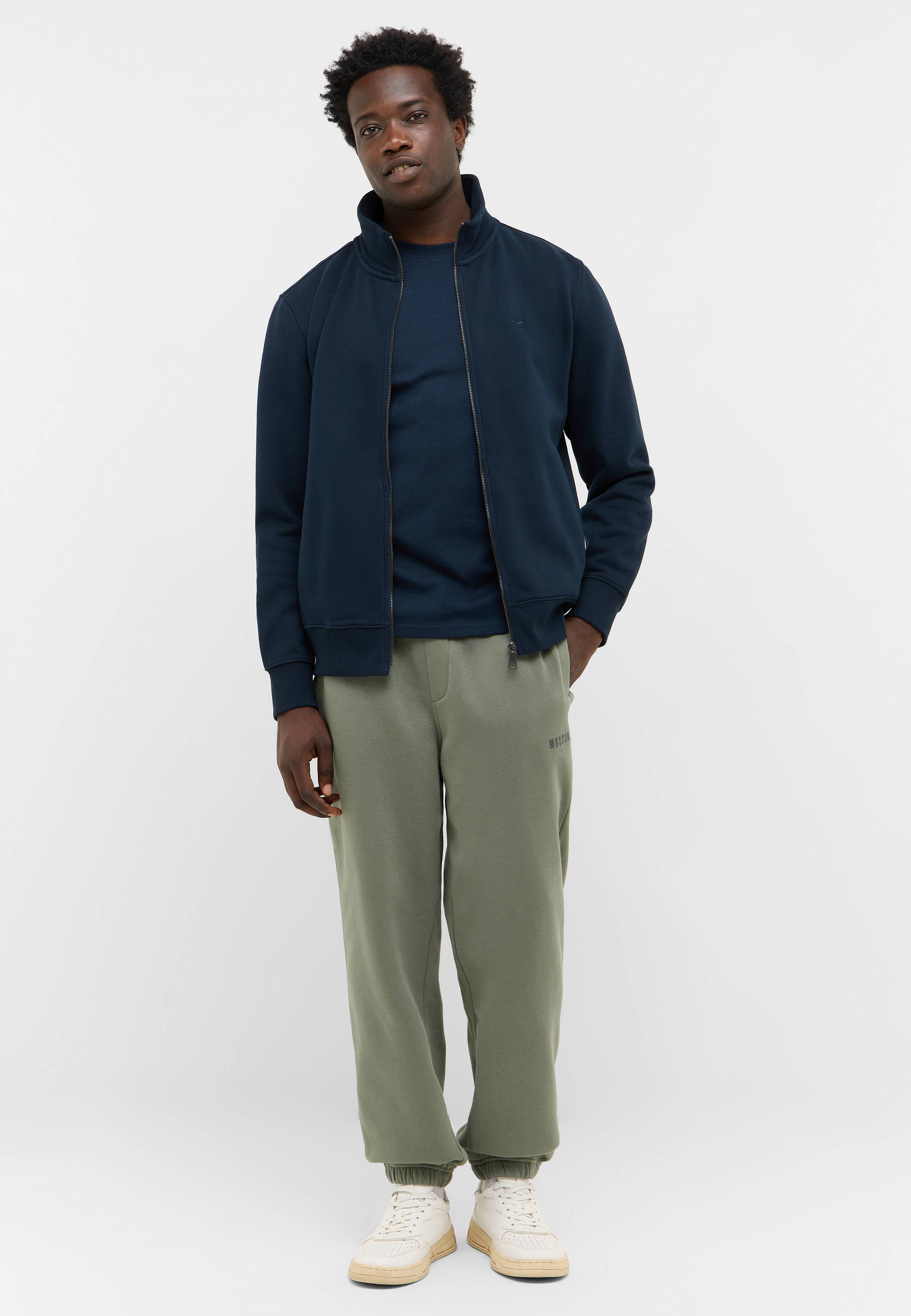 Mantel, Jacke, Person, Stehend, Mann