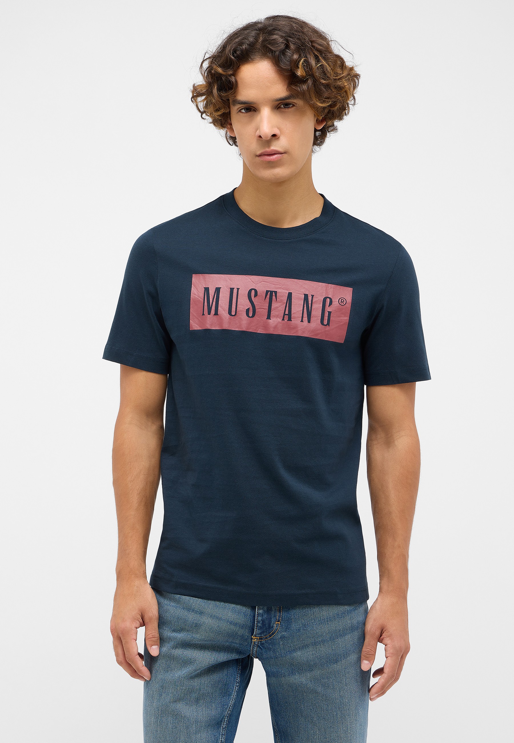 Bekleidung, T-shirt, Hemd, Person