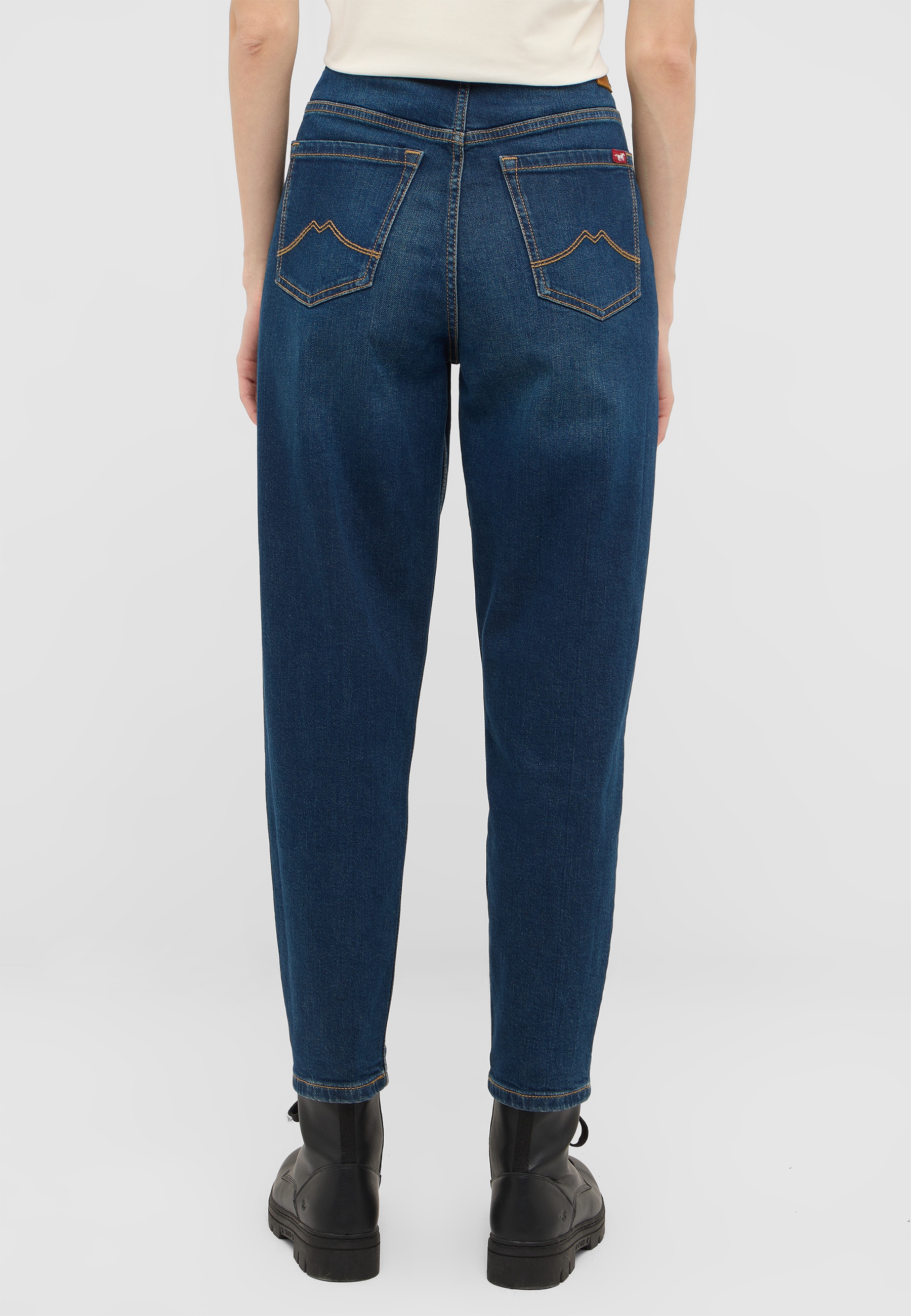 Jeans, Denim, Back pockets, Mid-rise, Blue