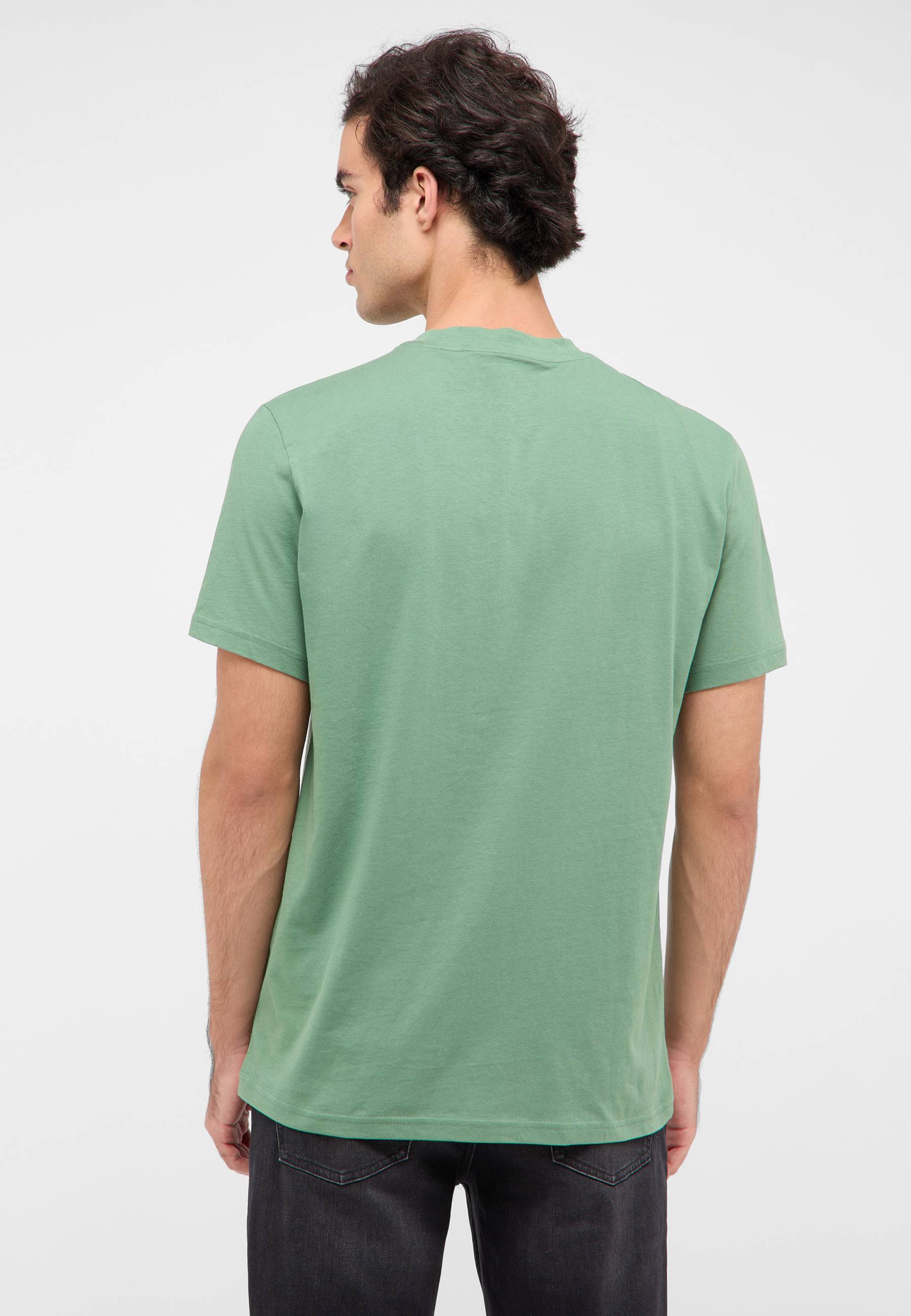 Bekleidung, T-shirt, Person, Ärmel