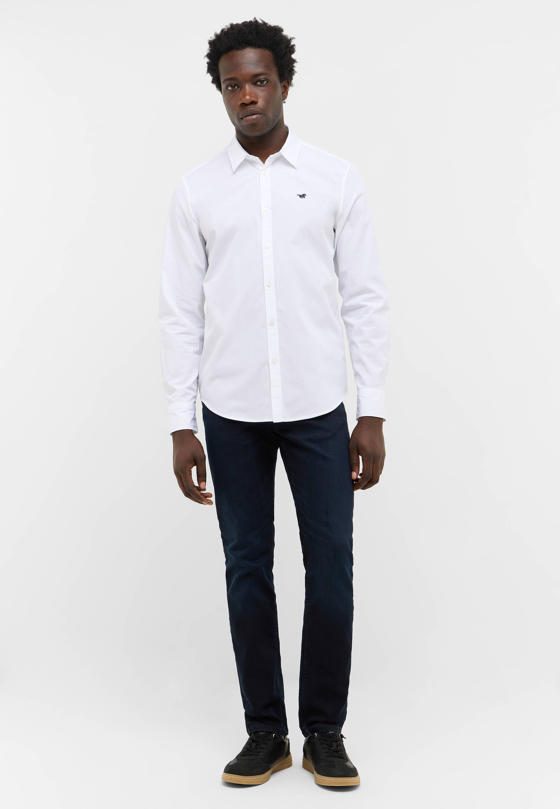 Hemd, Person, Stehend, Erwachsener, Mann