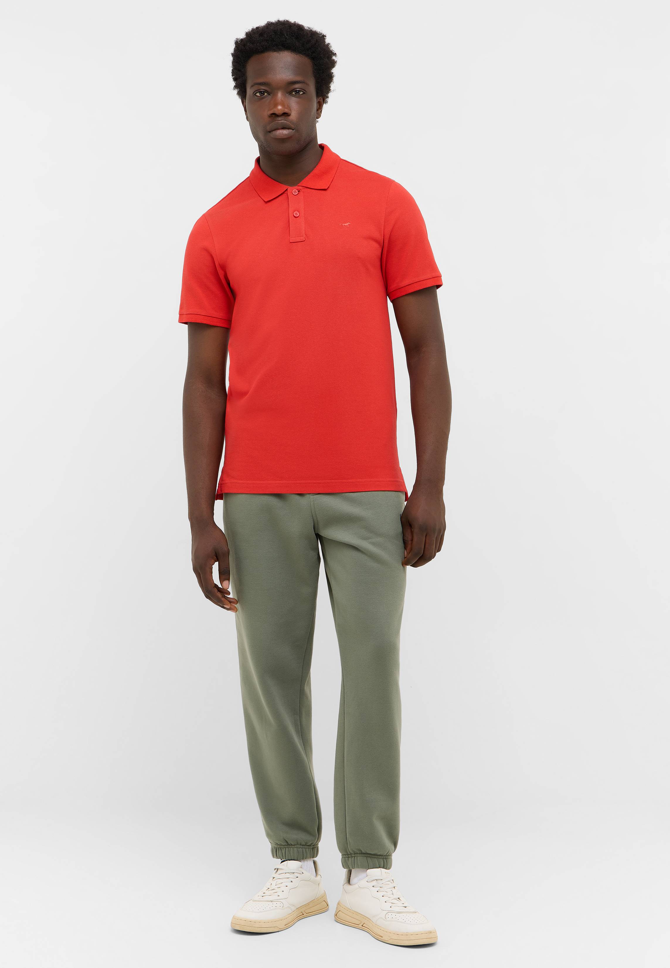 T-shirt, Person, Stehend, Erwachsener, Mann