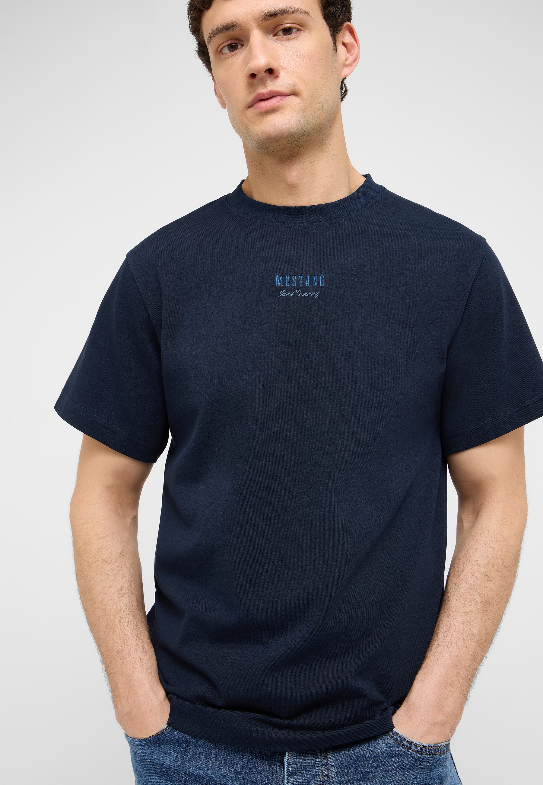 T-Shirt Style Akron