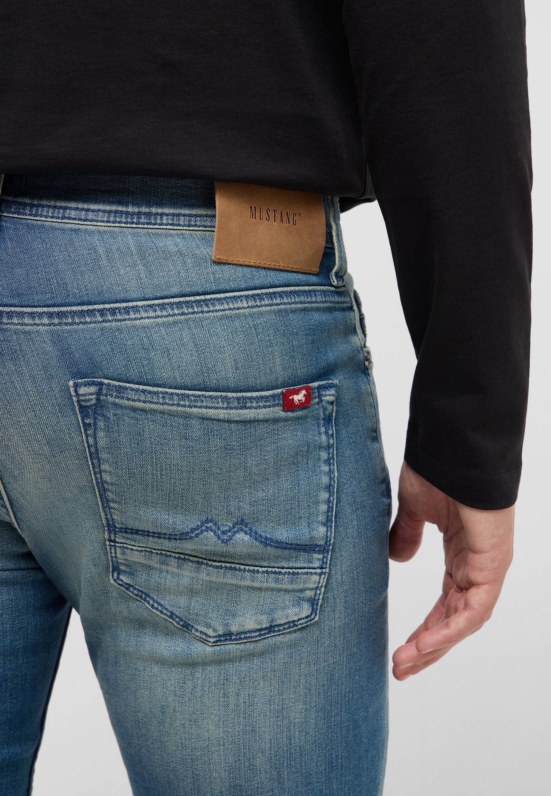 Bekleidung, Hosen, Jeanshose, Zubehör, Person