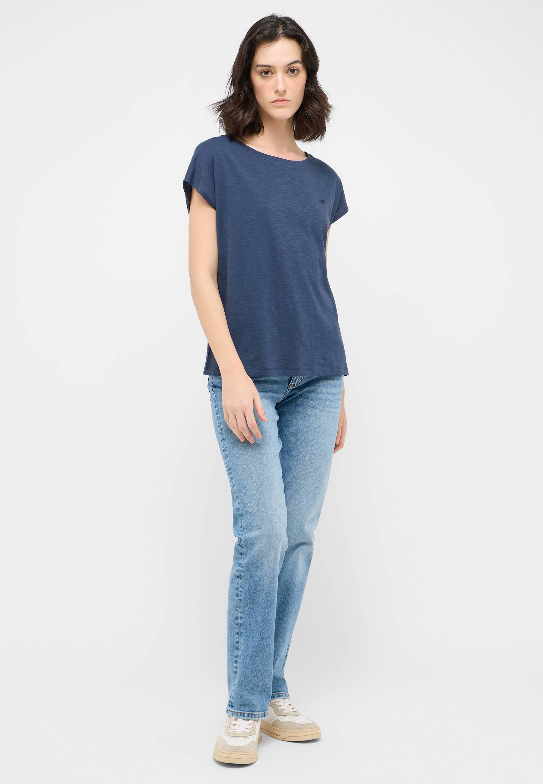 Jeans Style Crosby Relaxed Straight
