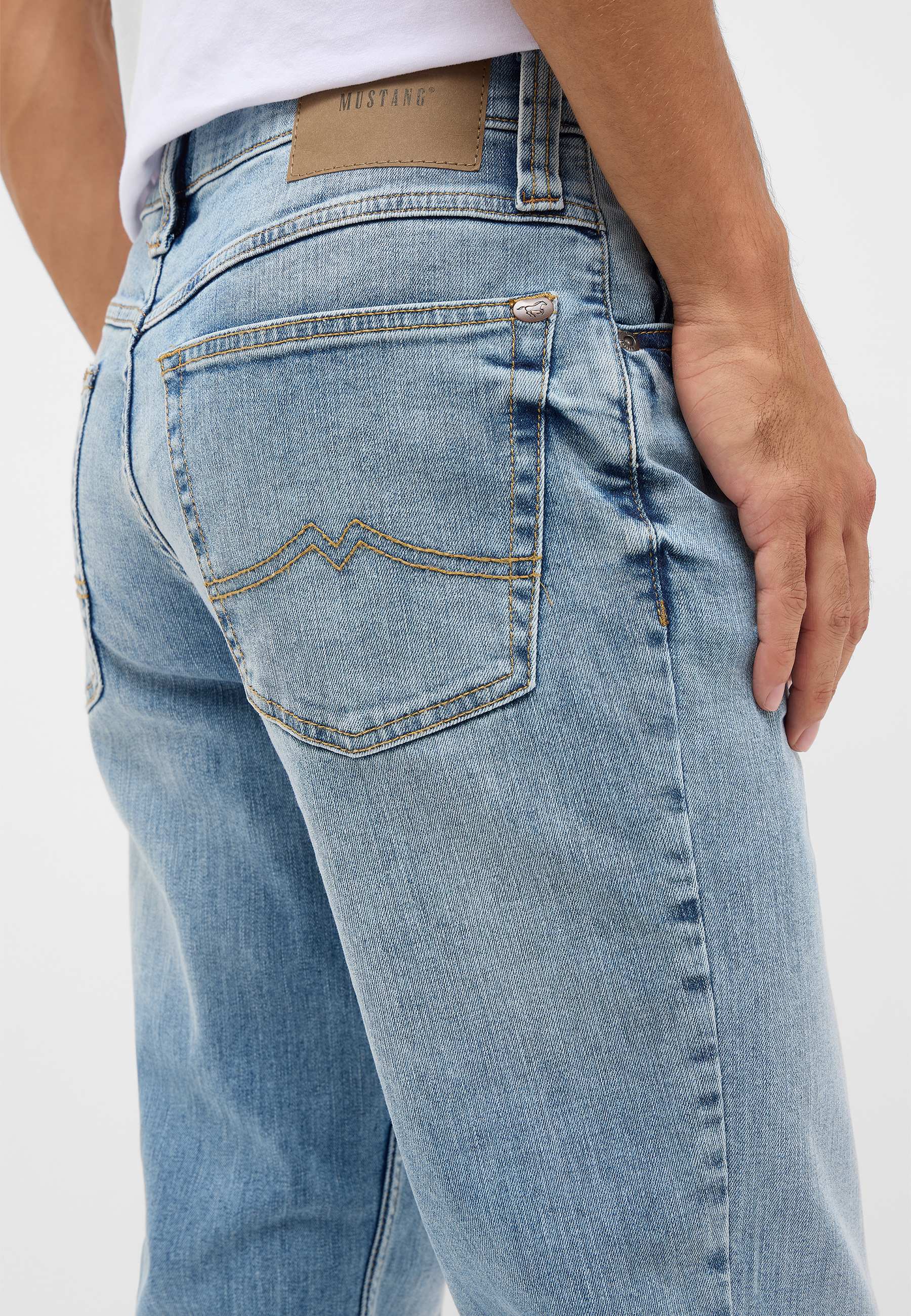 Jeans, Back pocket, Light wash, Denim, Stitching detail