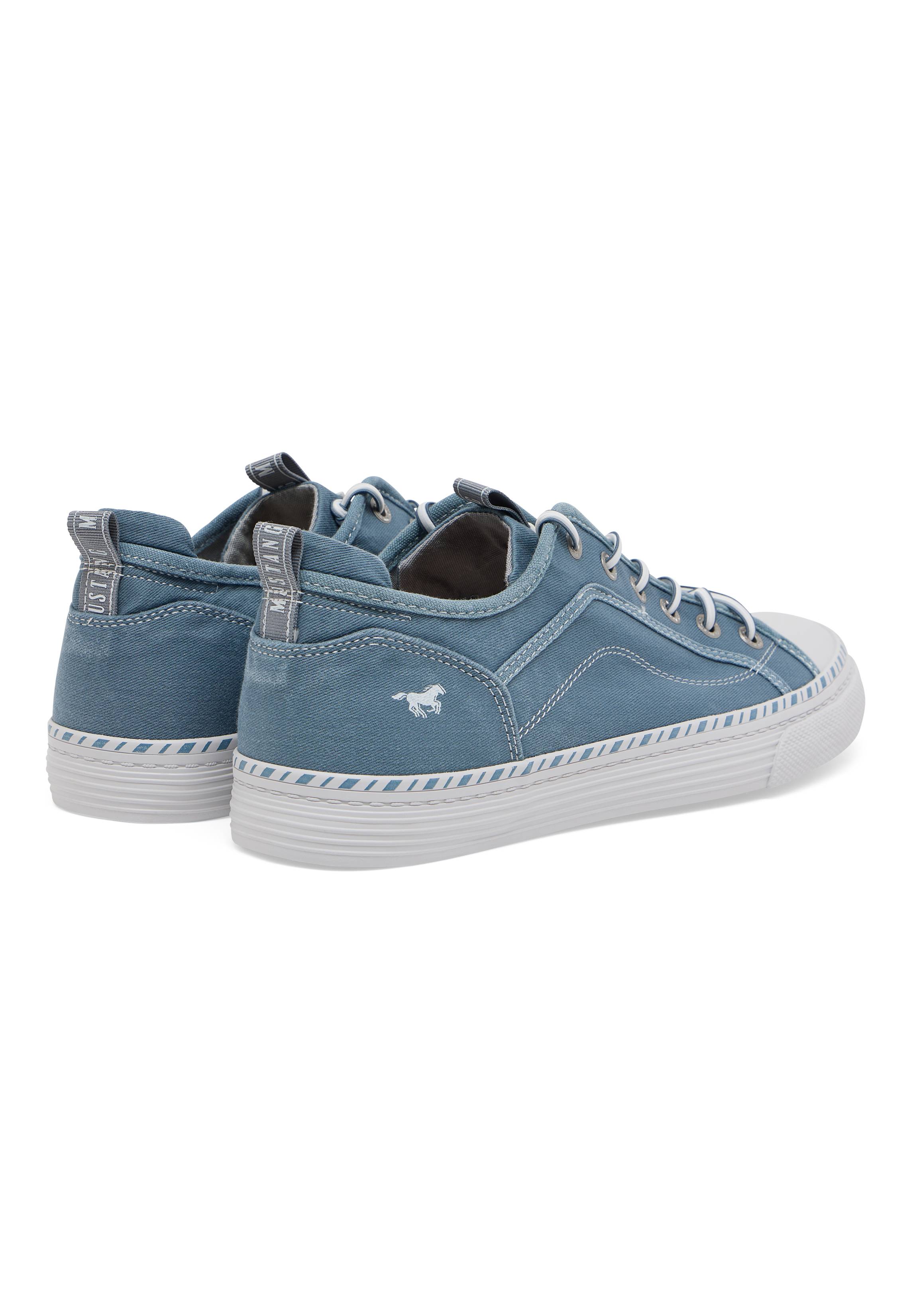 Schuhwerk, Schuh, Sneaker, Wildleder, Leinwand