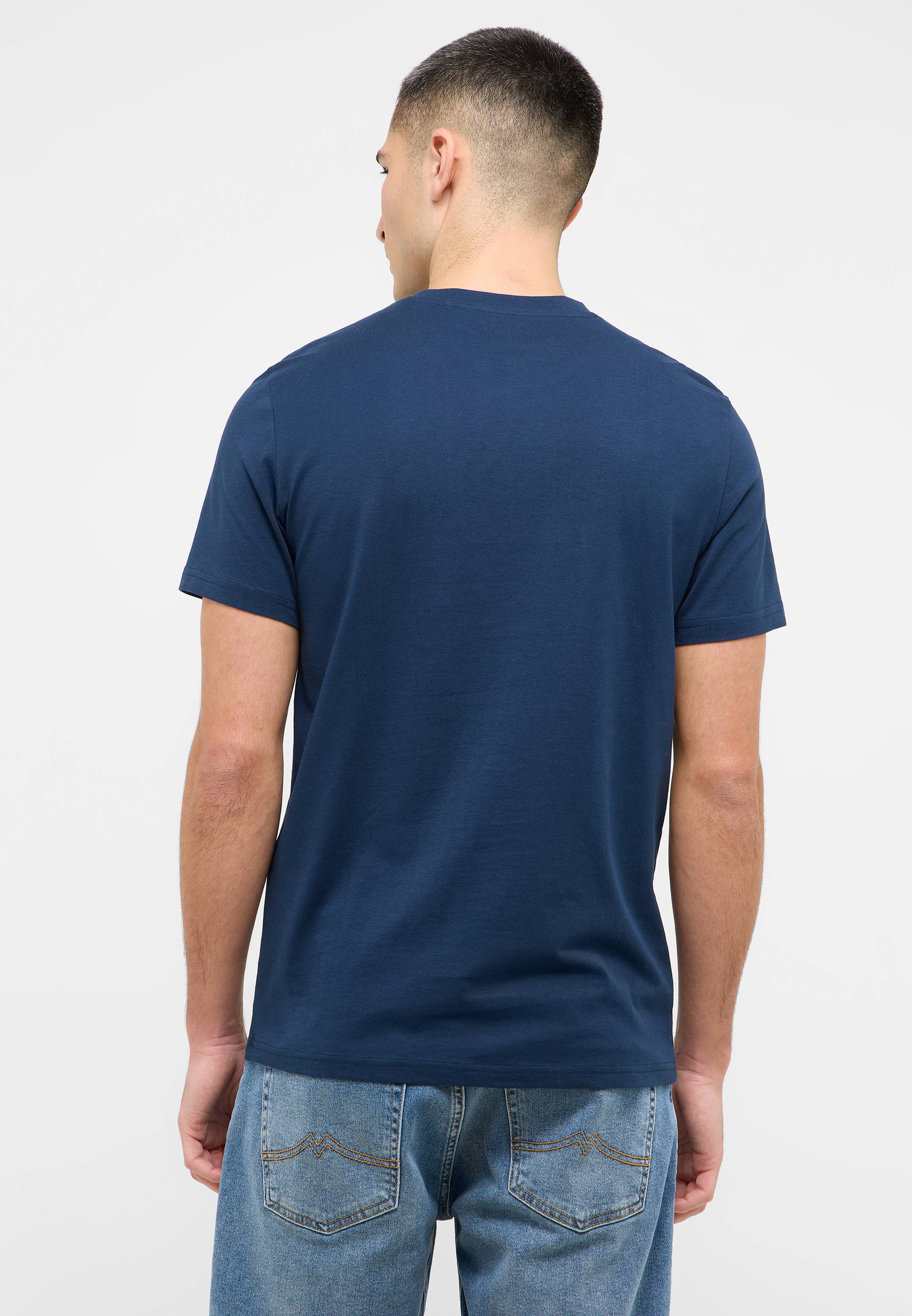 T-shirt, Erwachsener, Männlich, Mann, Person