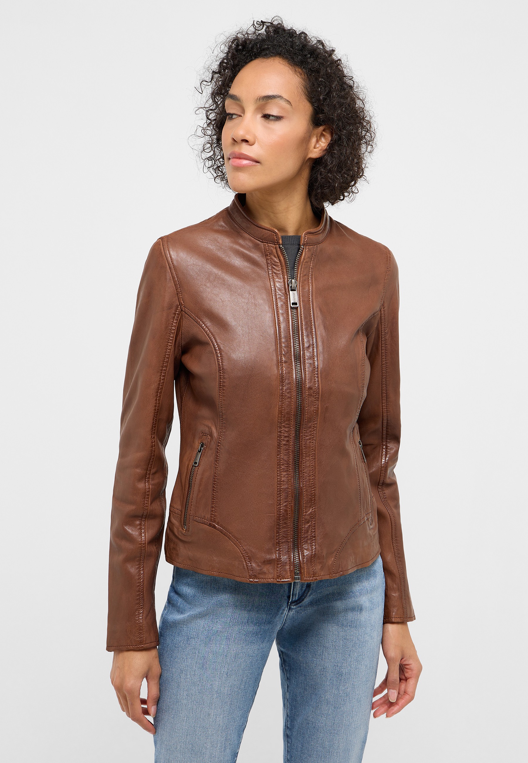 Bekleidung, Mantel, Jacke, Person, Lederjacke