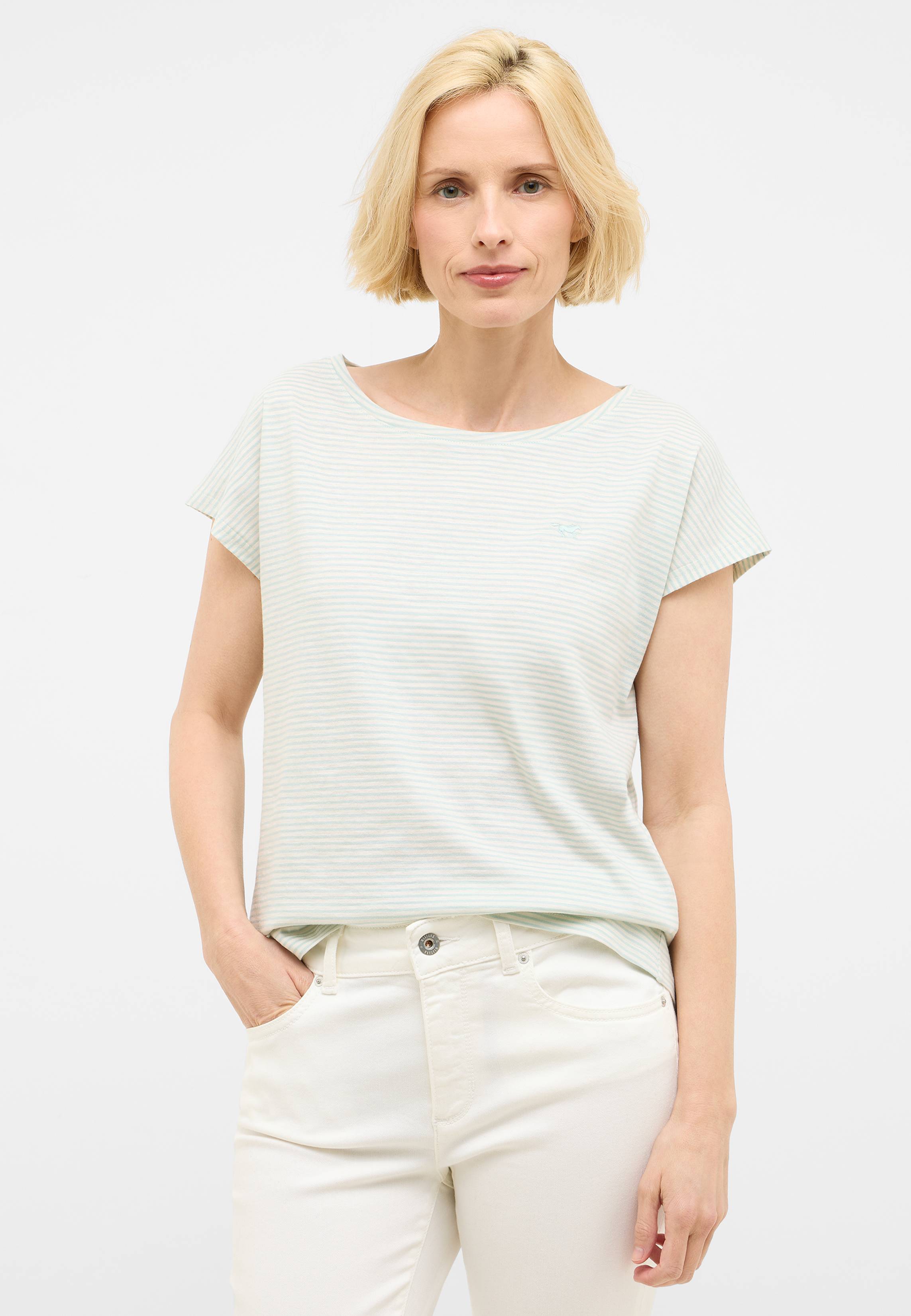 T-shirt, Bluse, Erwachsener, Person, Frau