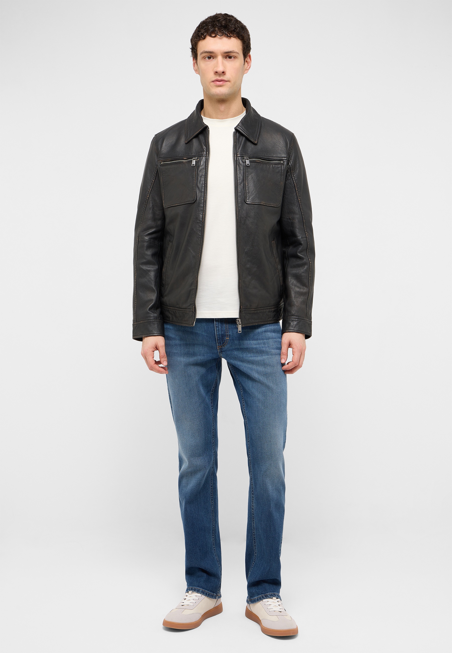 Jacke STRAIGHT JACKET