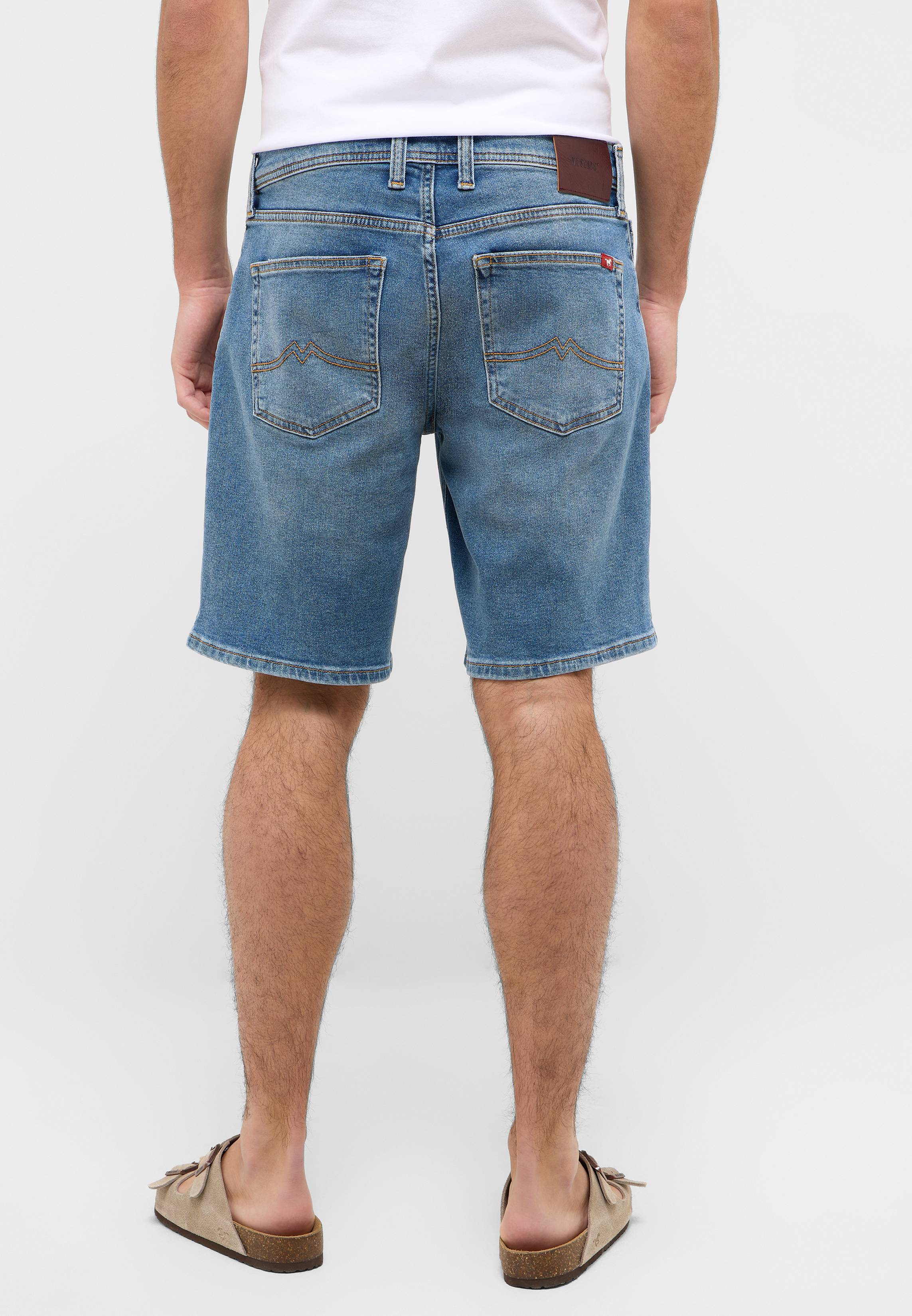 Bekleidung, Kurze Hosen, Hosen