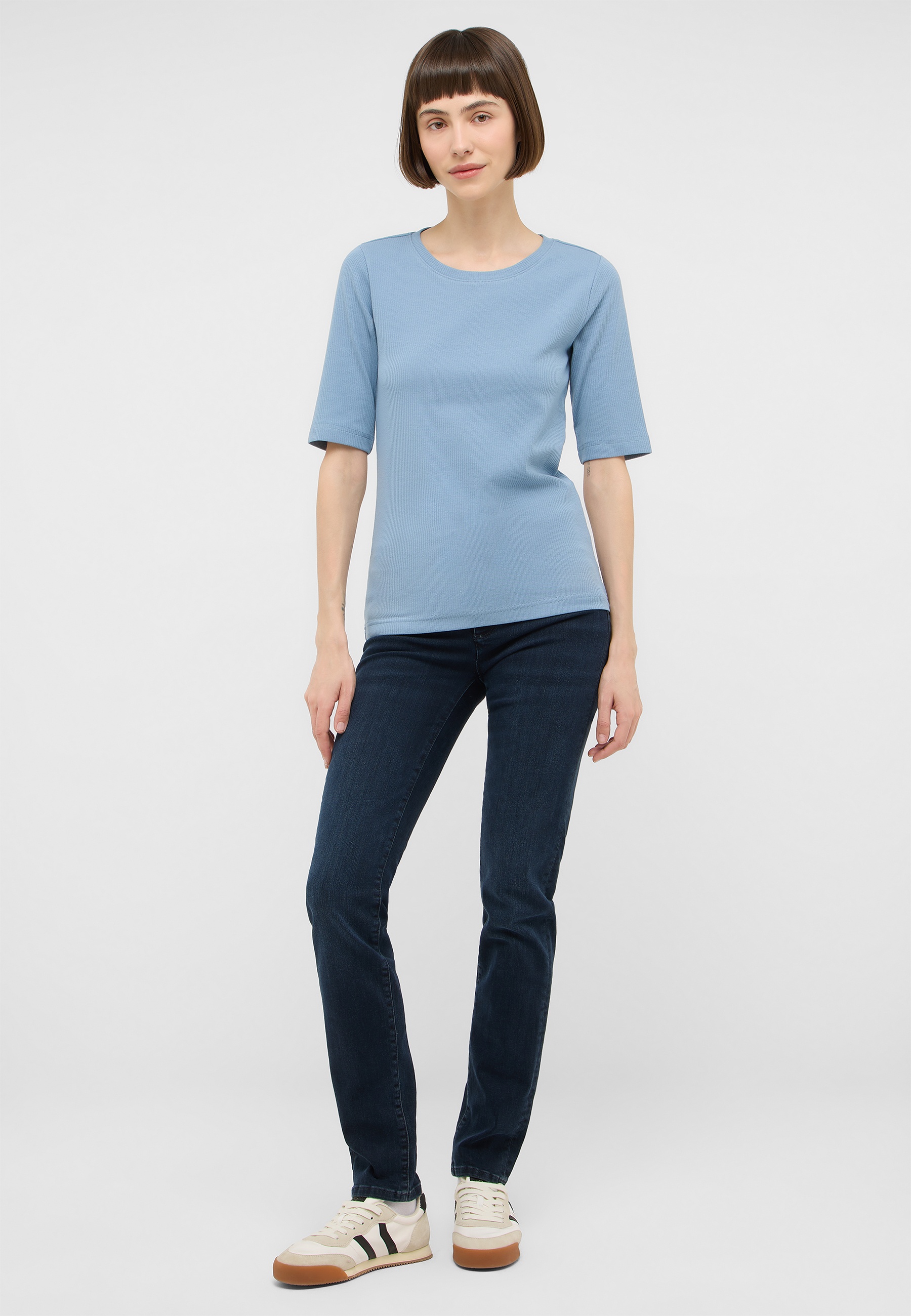 oberteil, t-shirt, blau, kurzarm, figurschnitt